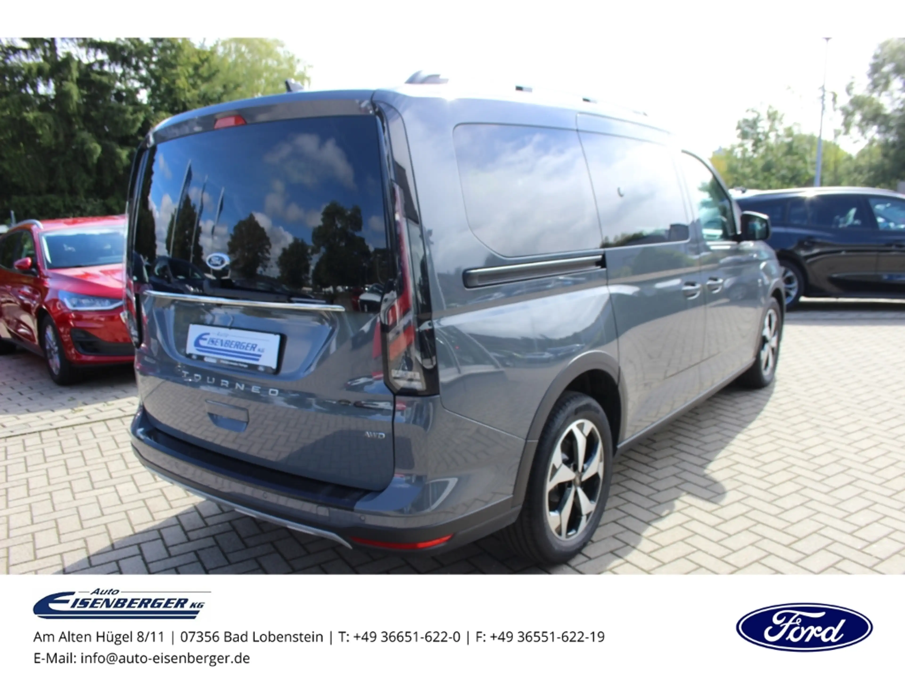 Ford Grand Tourneo 2.0 Active L2 Allrad Pano LED — photo 4