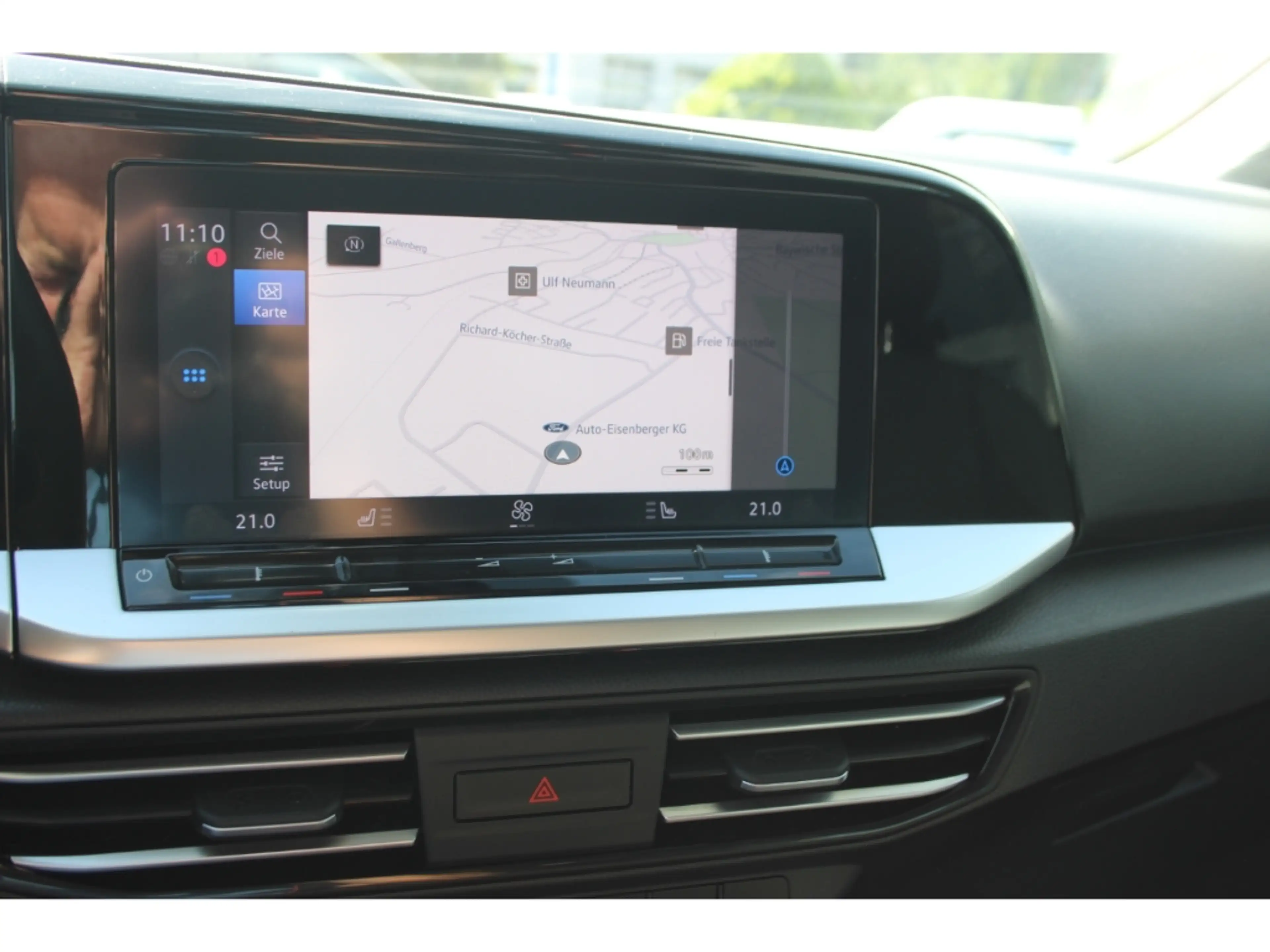 Ford Grand Tourneo 2.0 Active L2 Allrad Pano LED — photo 13