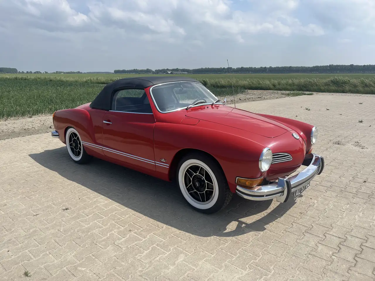 Volkswagen Karmann Ghia Cabrio, foto 4