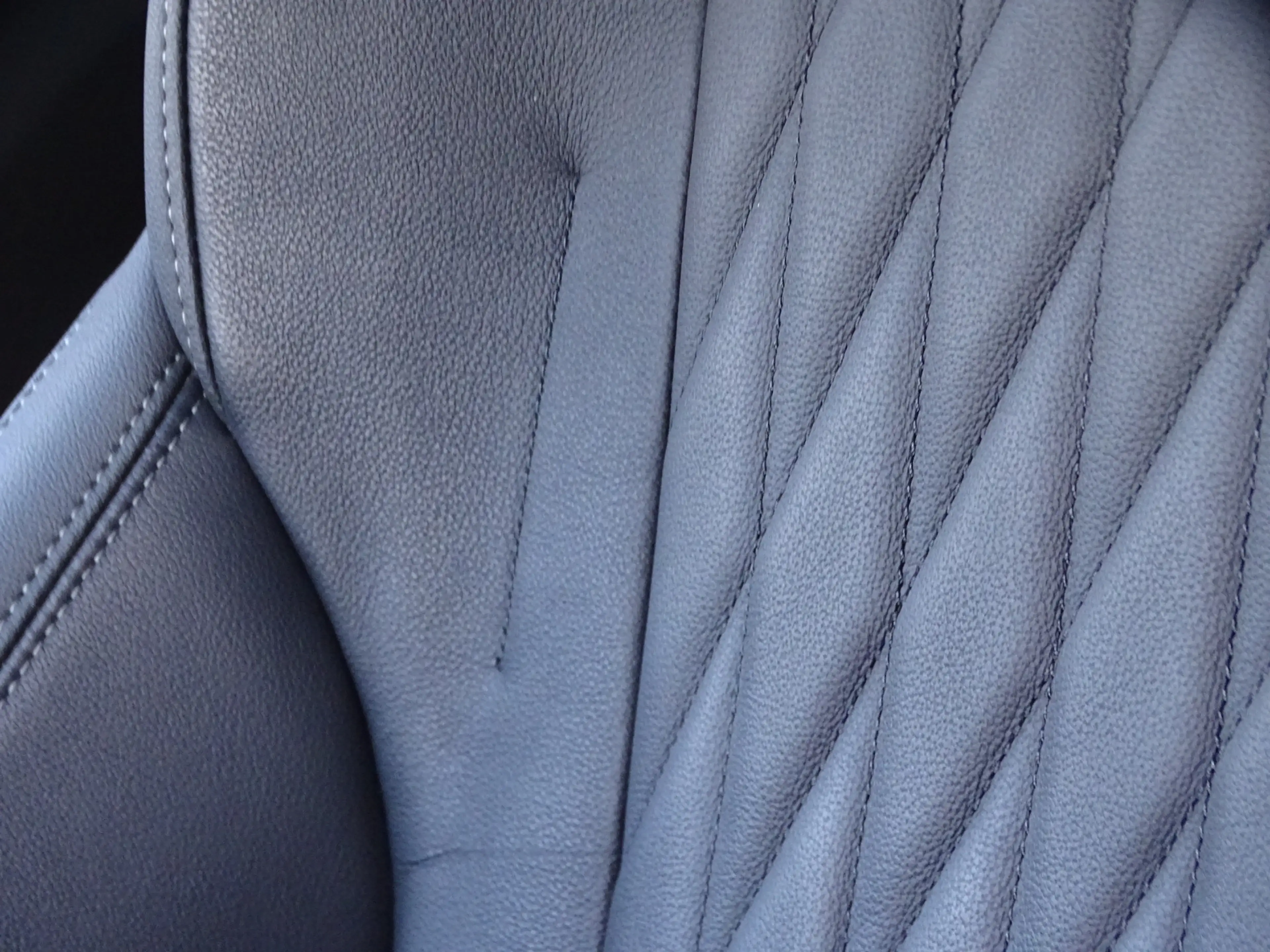 BMW iX2 eDrive20 M Sport Panoramadak Head-Up Harman Kardon — photo 28