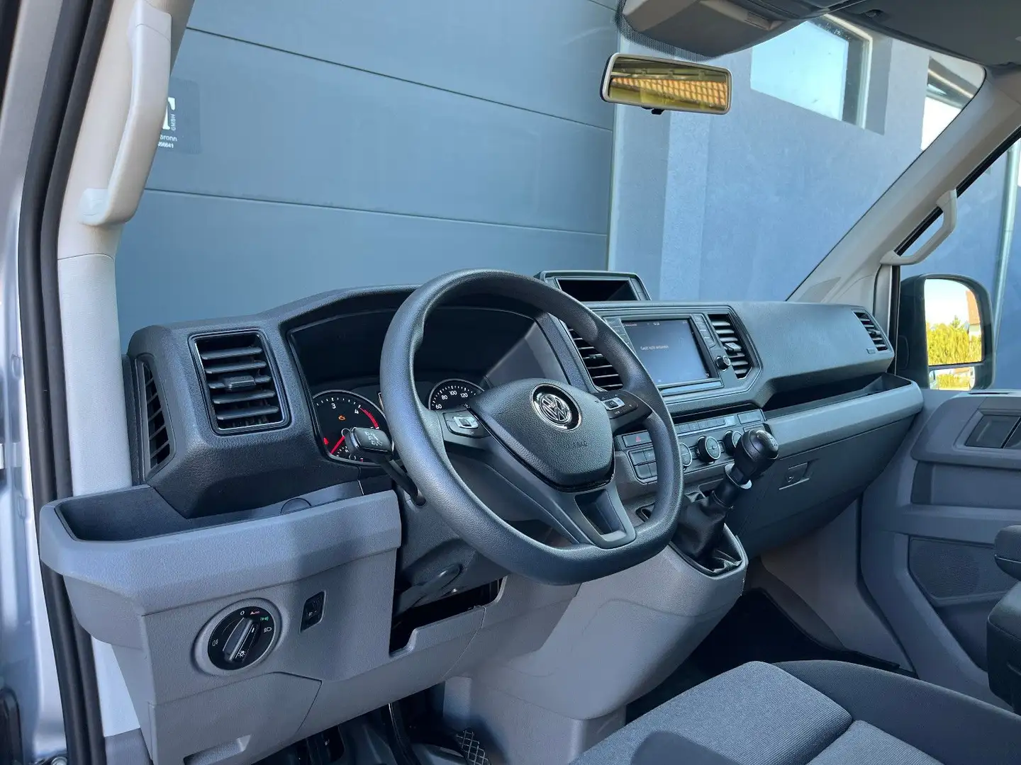 Volkswagen Crafter CRAFTER 9 SITZER KLIMAA. NAVI 177 PS 1.HAND Silber - 2