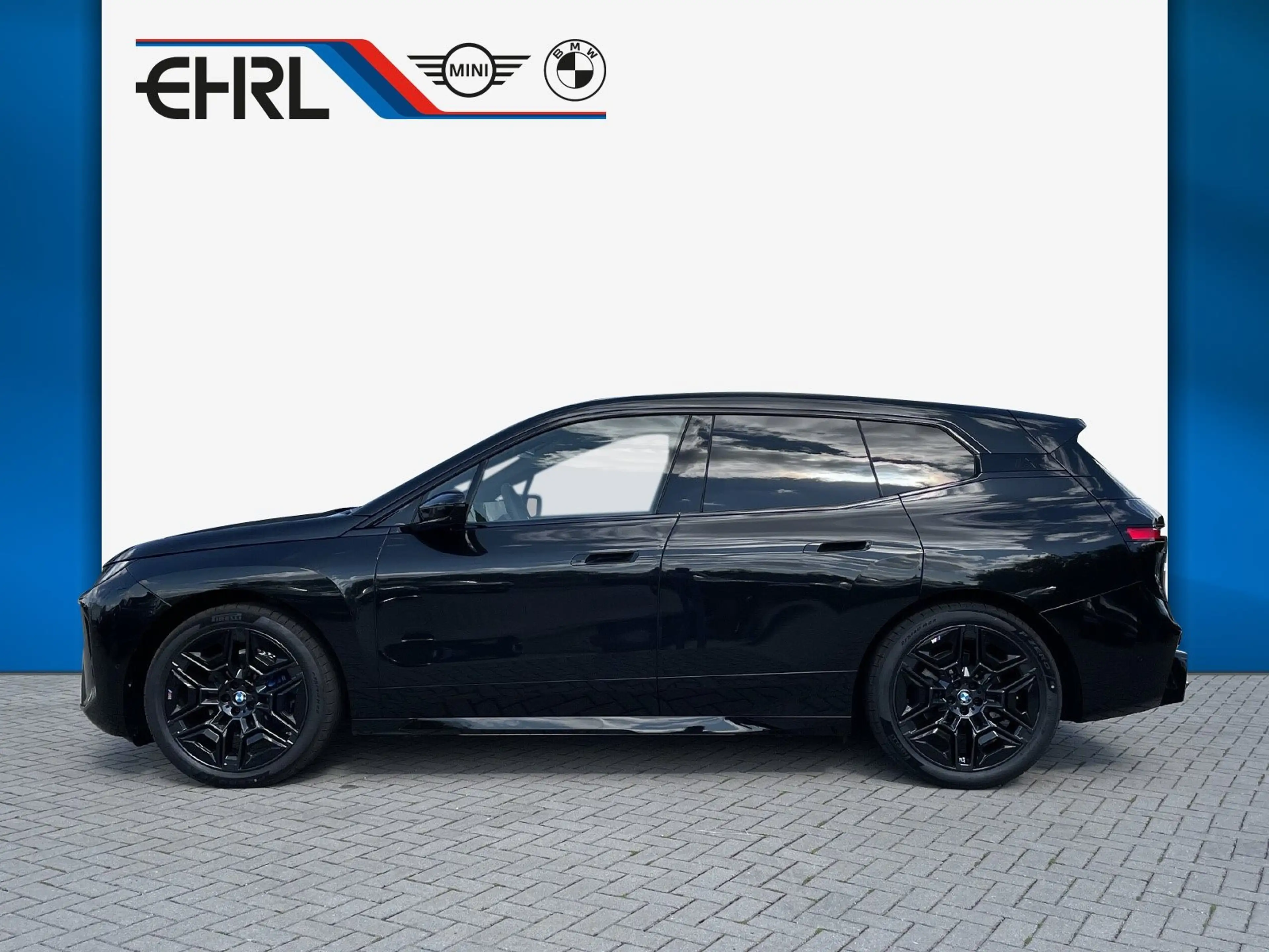 BMW iX xDrive45 M Sport AHK HUD DA Prof UPE:104.815€ — photo 4