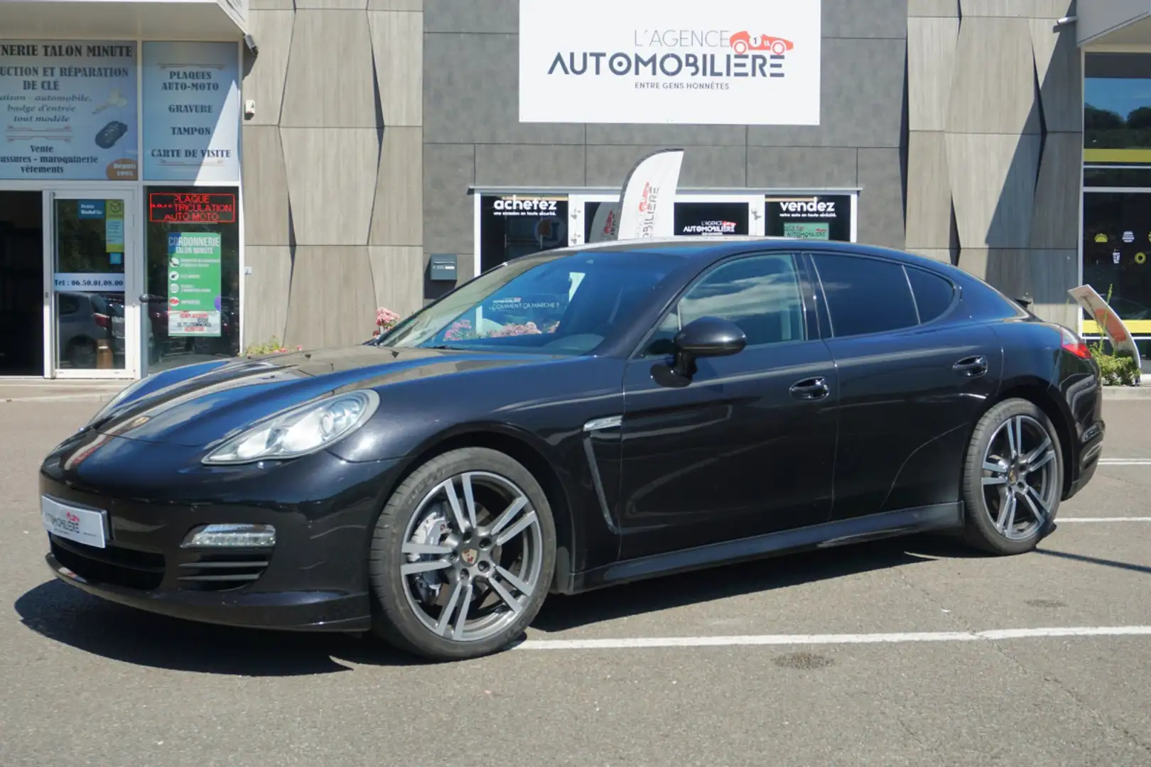 Porsche Panamera V6 3.0 250 Diesel PDK Propulsion Black - 1