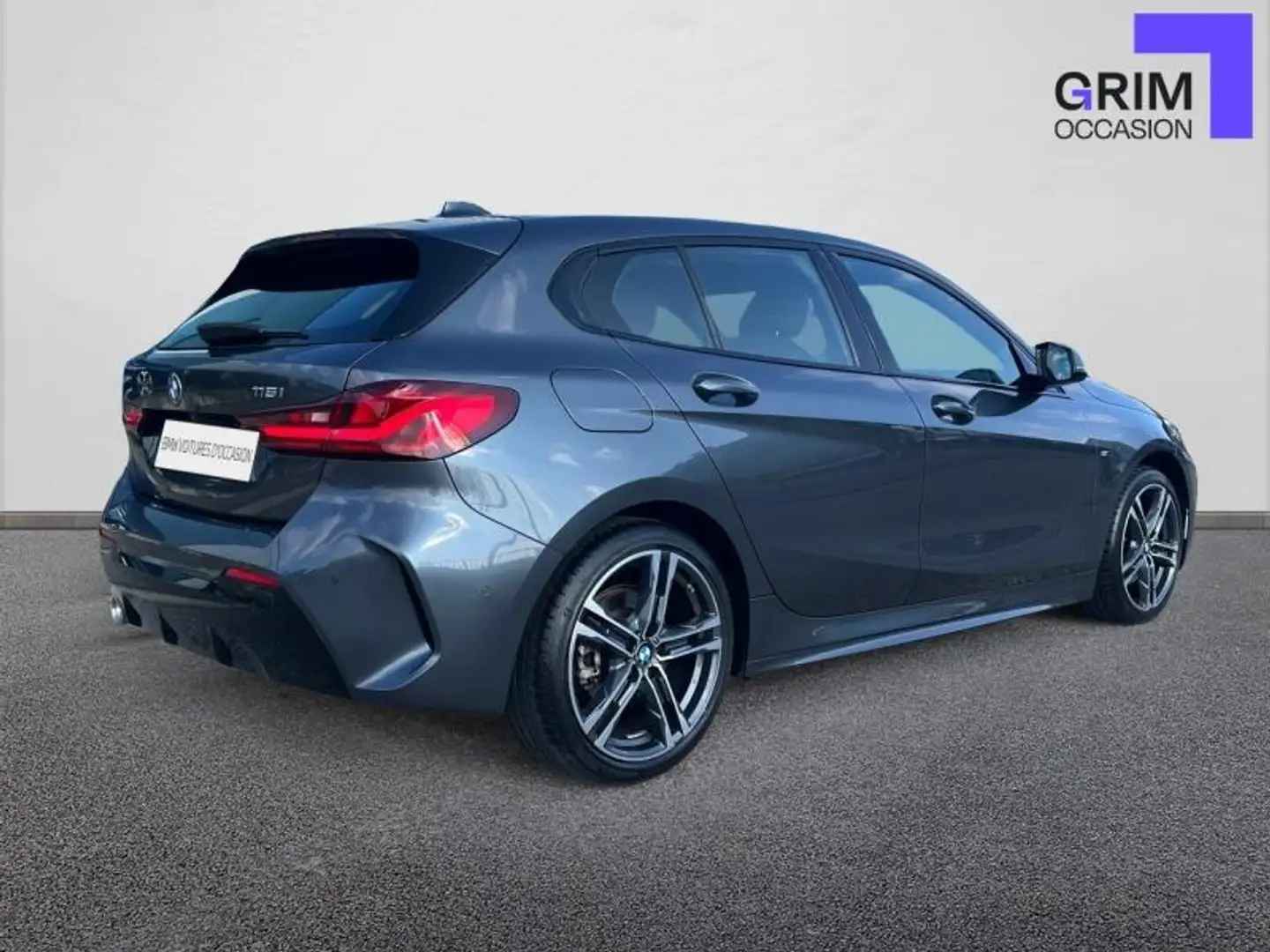 BMW 116 109 ch DKG7 M Sport Grijs - 2