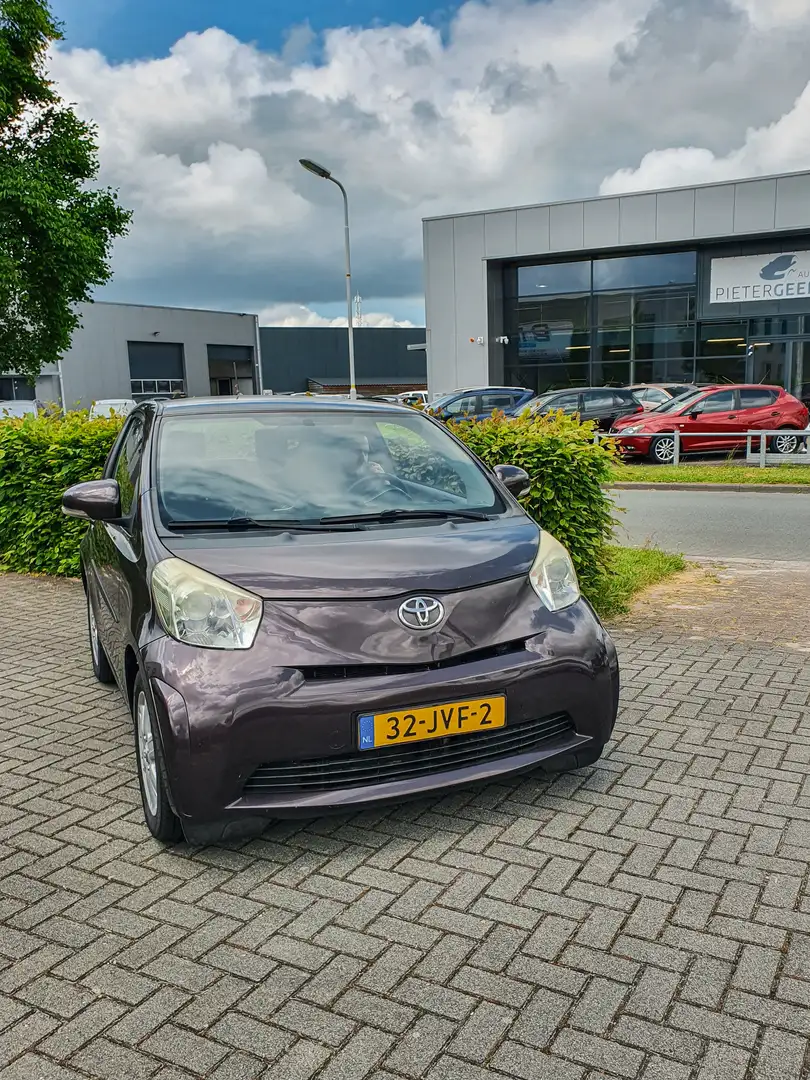 Toyota iQ 1.0 - 1