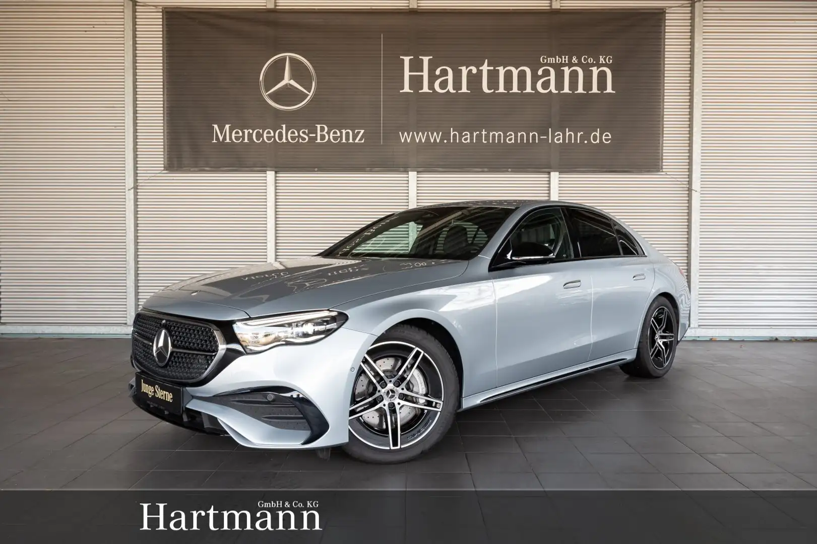 Mercedes-Benz E 200 E 200 AMG Night Superscreen KeyGo Sound Memory Argent - 1