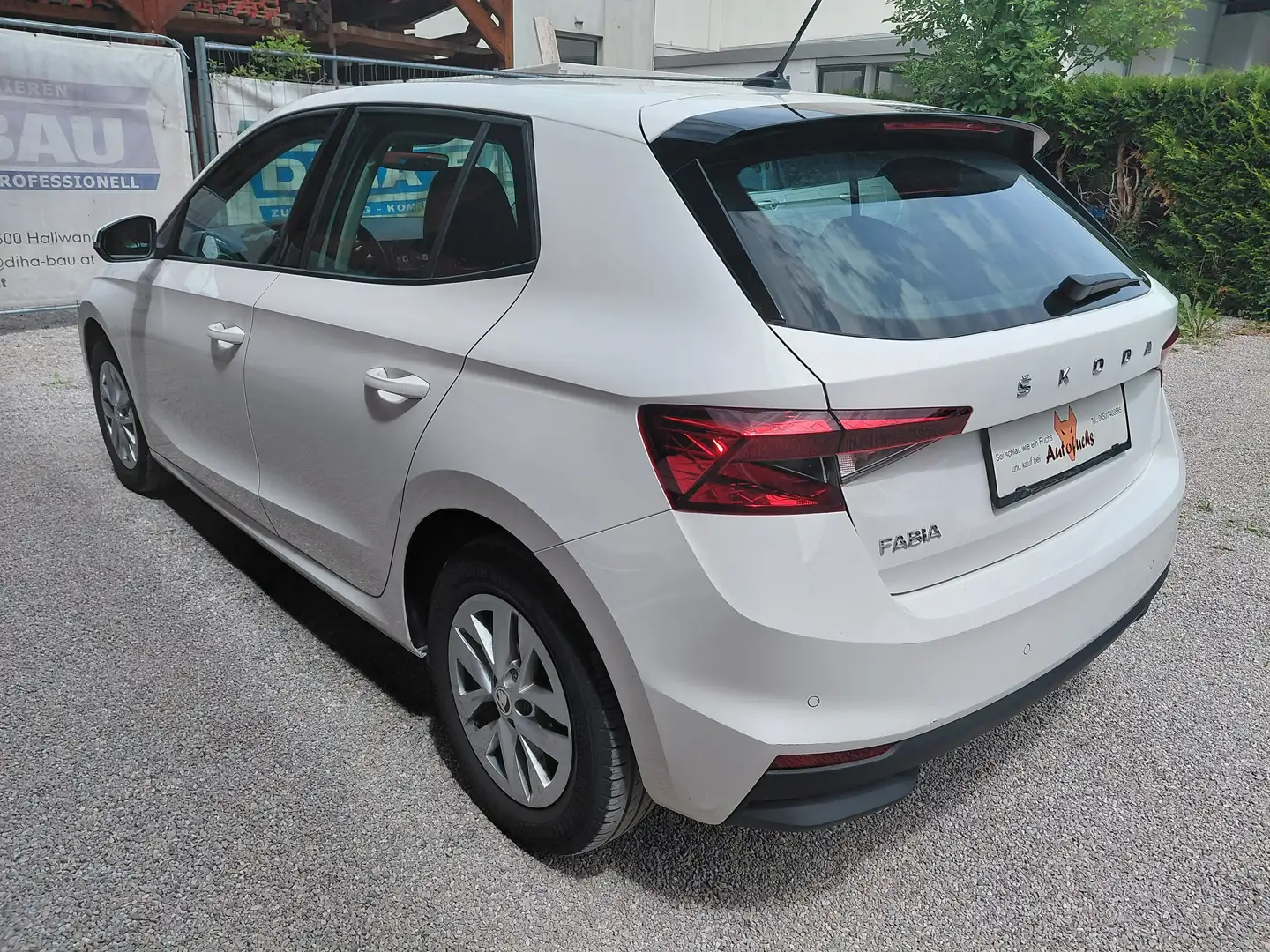 Skoda Fabia IV NEUES MODEL 1,0 Ambition * LED, PDC, Spurh.,* Weiß - 2