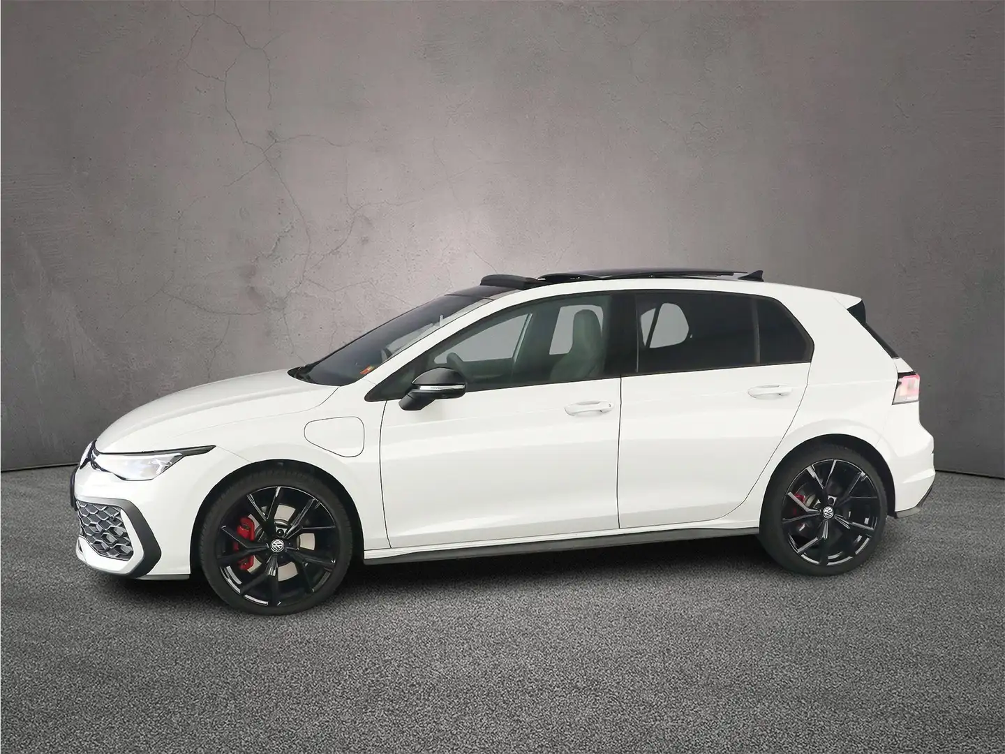 Volkswagen Golf GTE 1.5 TSI eHybrid 272pk DSG Automaat Lederen bekledi Wit - 2