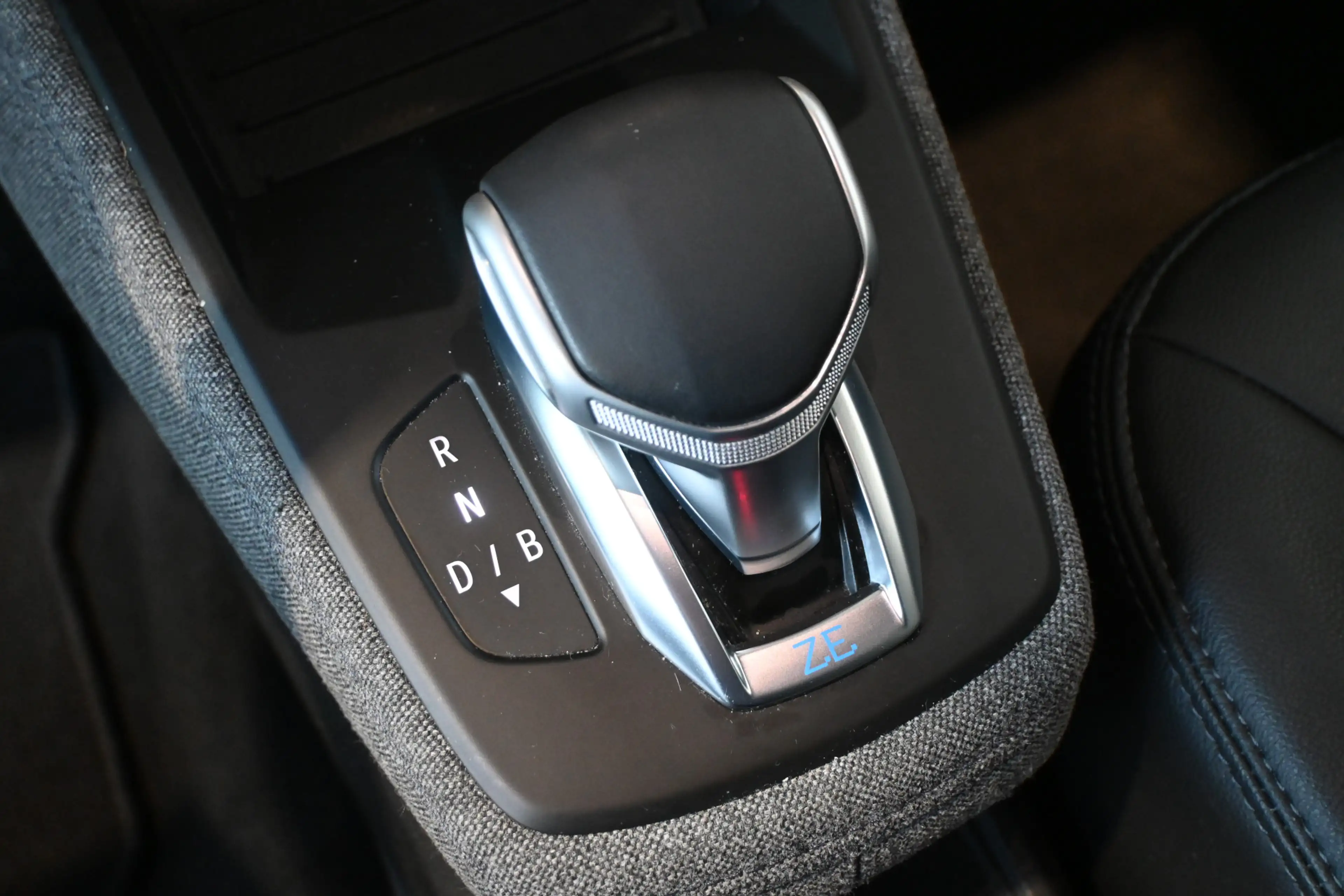 Renault ZOE R135 Intens Business 52 kWh Nap! Bose SOH 83% Koop — photo 12