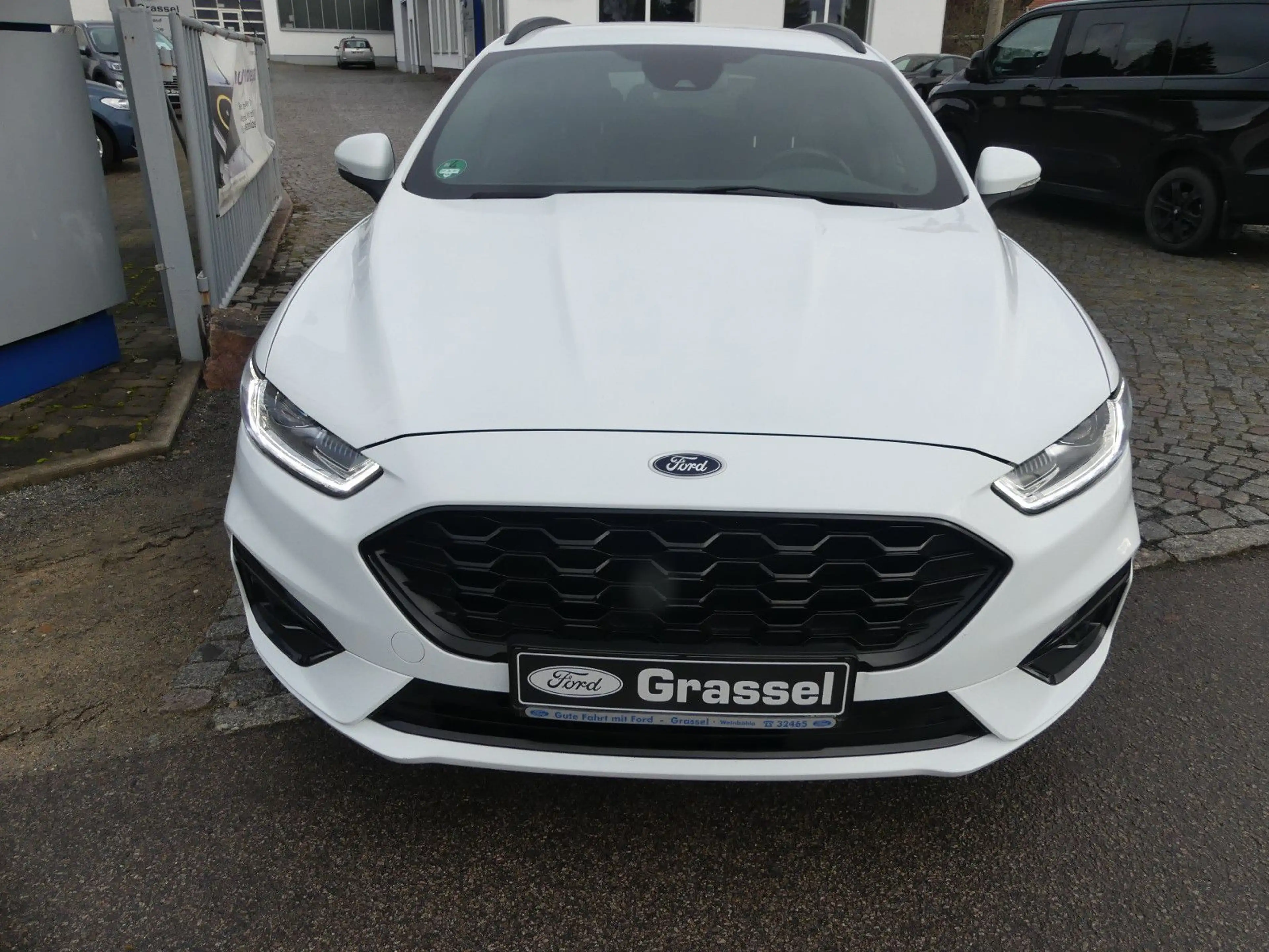 Ford Mondeo Turnier ST-Line — photo 2