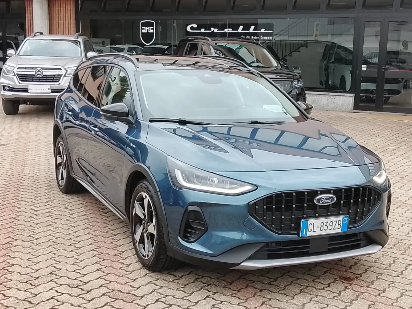 Ford Focus Focus  Active SW 1.0t ecb X 125cv mhev Blu/Azzurro - 1