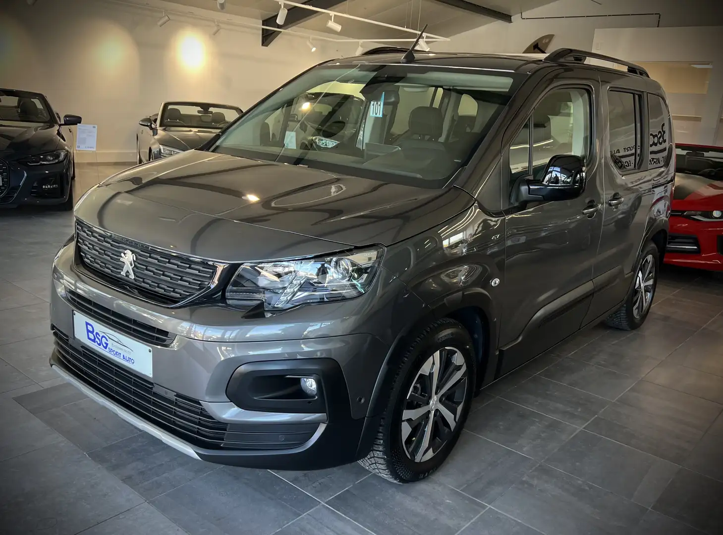 Peugeot e-Rifter GT-line*CAMERA*GPS*RADAR*CLIM*LED Grau - 1