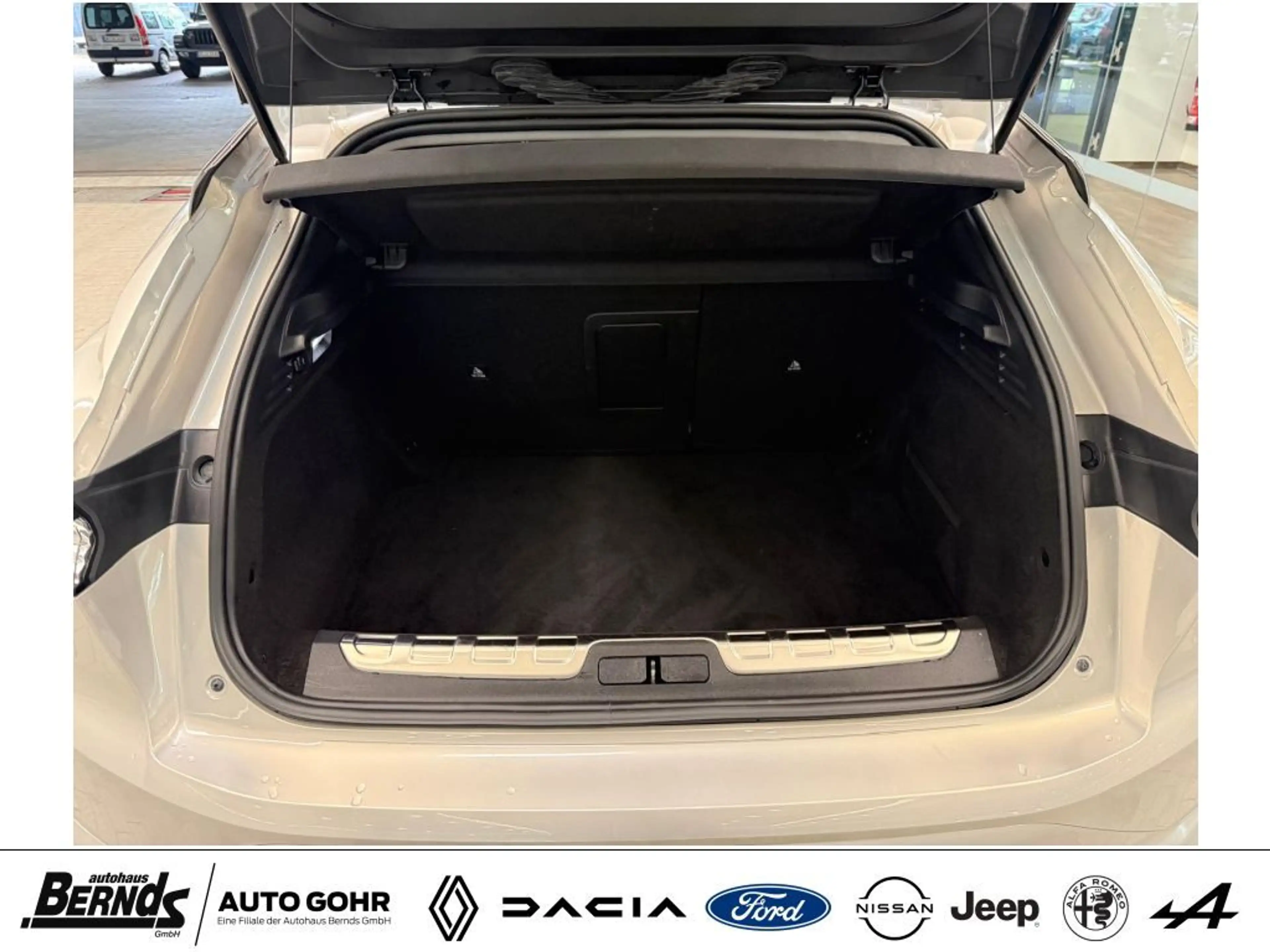 Citroen DS4 PureTech 130 PERFORMANCE LINE+ AUTOMATIK SITZHZG. — photo 6