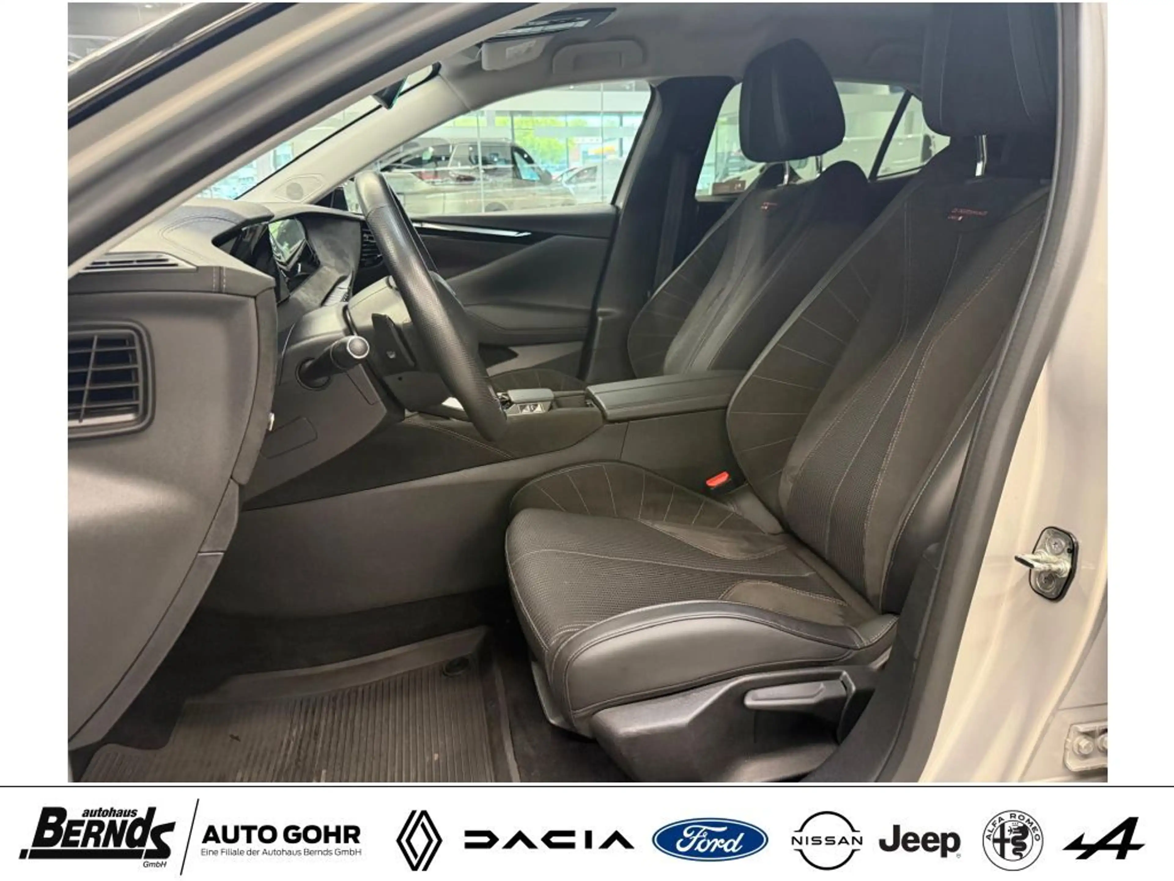 Citroen DS4 PureTech 130 PERFORMANCE LINE+ AUTOMATIK SITZHZG. — photo 12