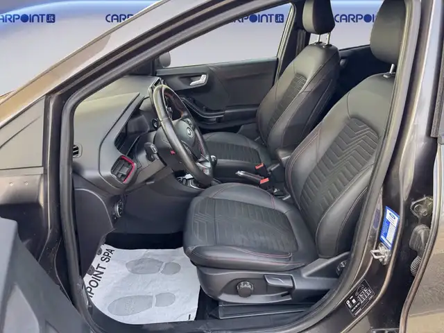 Ford Puma view 9
