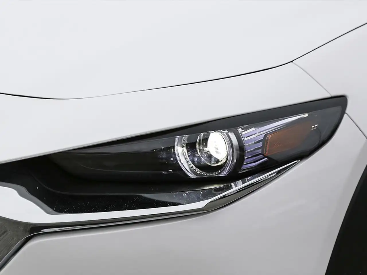 Mazda CX-30 снимка Mazda CX-30