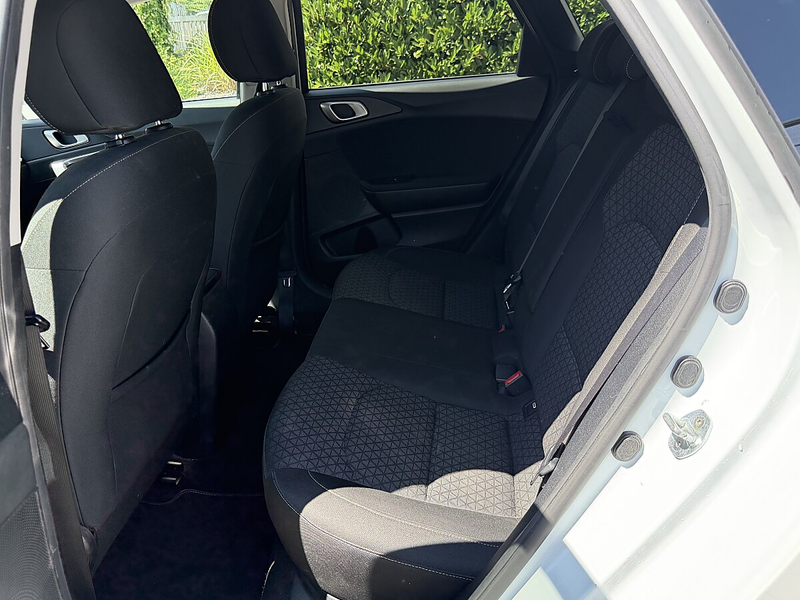 Kia Ceed SW / cee'd SW ceed SW 1,0 T-GDI GPF ISG Silber — photo 8