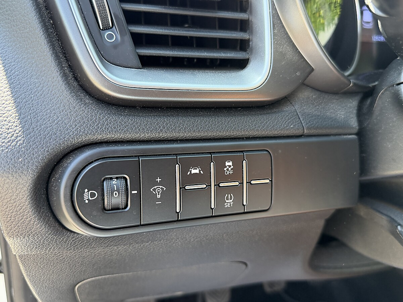Kia Ceed SW / cee'd SW ceed SW 1,0 T-GDI GPF ISG Silber — photo 11