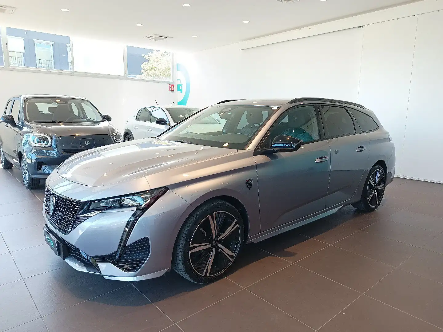 Peugeot 308 SW 1.5 bluehdi GT s&s 130cv eat8 - 1