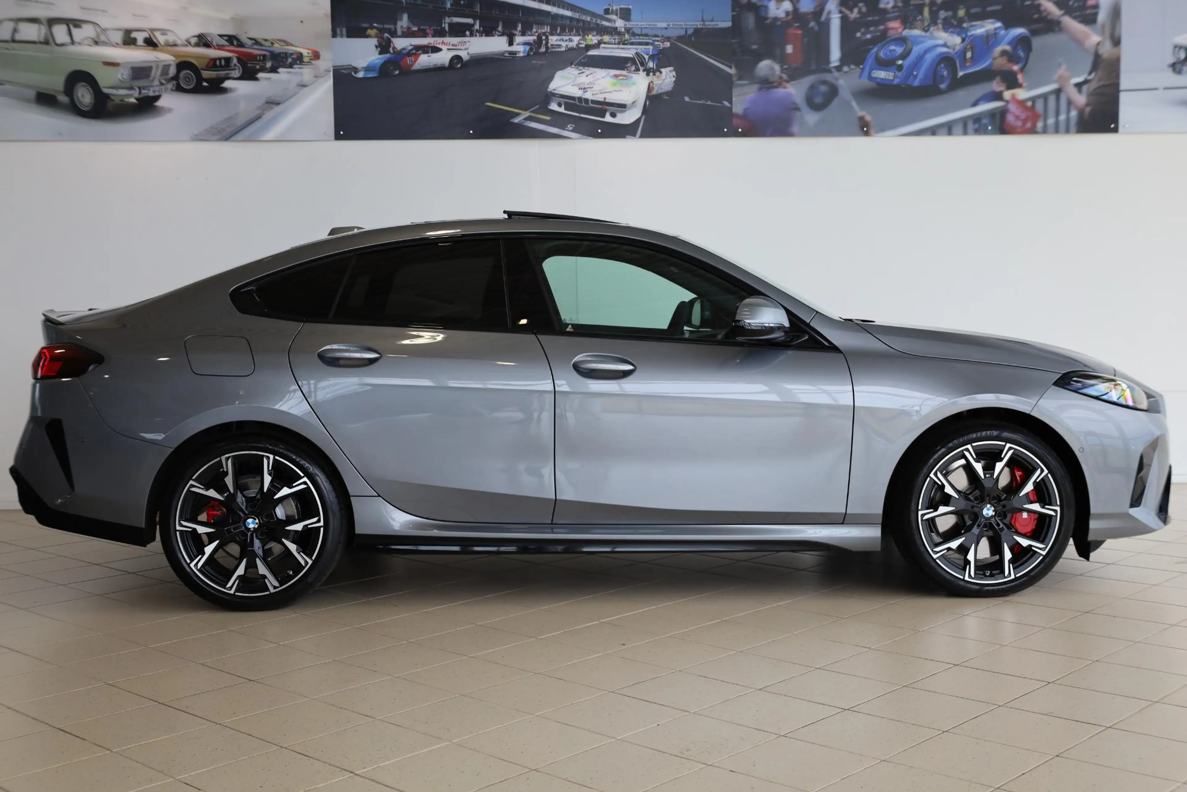 BMW 220 2 Serie Gran Coupé | M Sport Pro | Panoramadak | H — photo 3