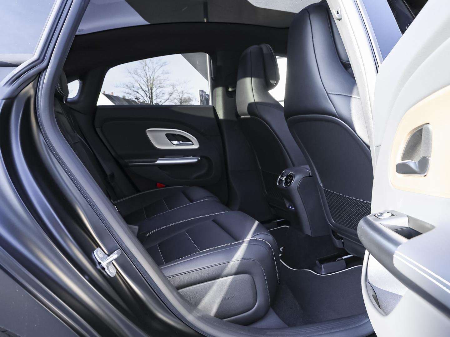 Mercedes CLA 250 AMG LINE -  - Joinsteer - #4