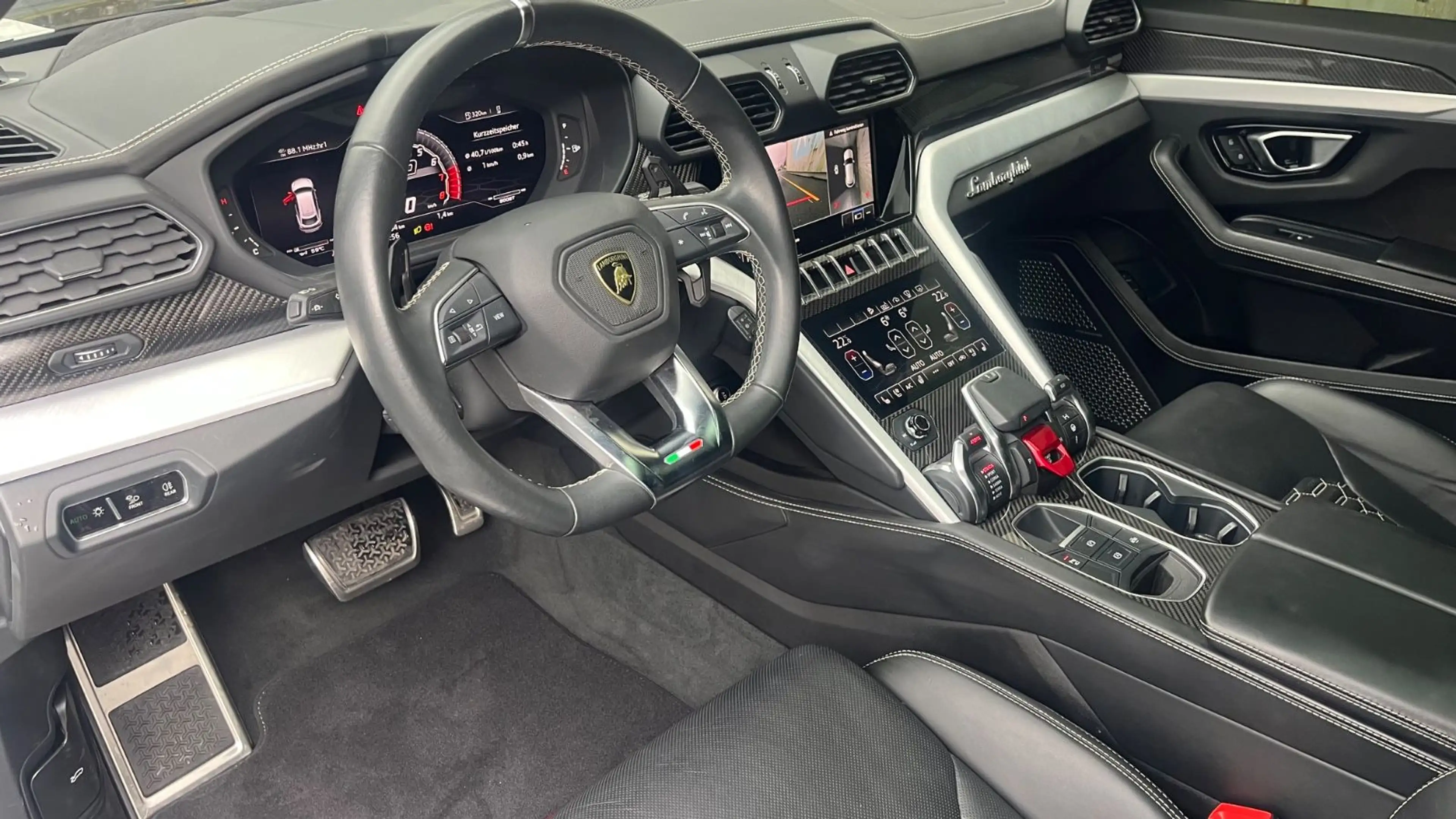 Lamborghini Urus PerformanceOptik *23" Airokit Tieferlegung — photo 11