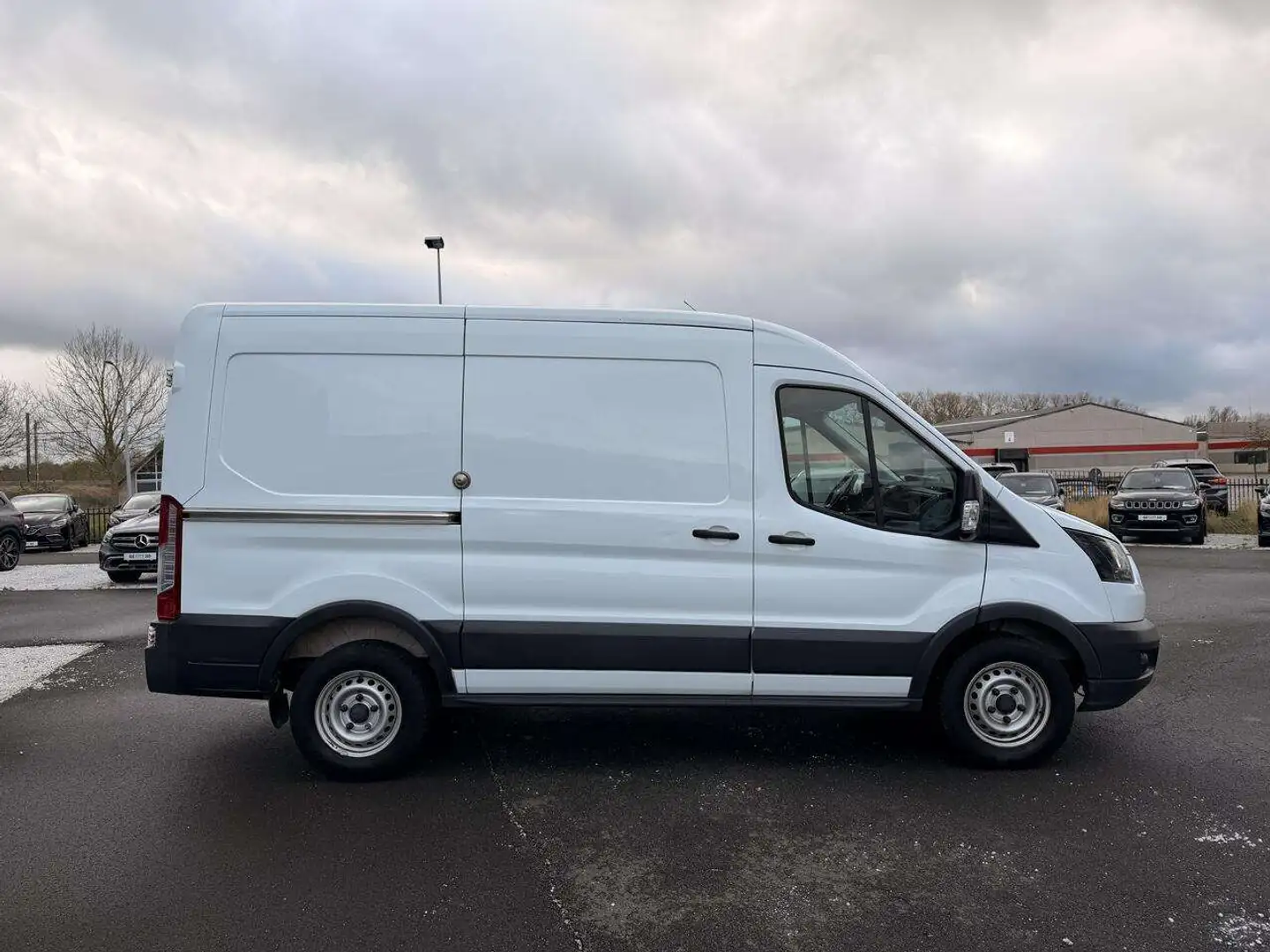 Ford Transit VAN 2.0TDCi L2H2 Ambiente Blanc - 2