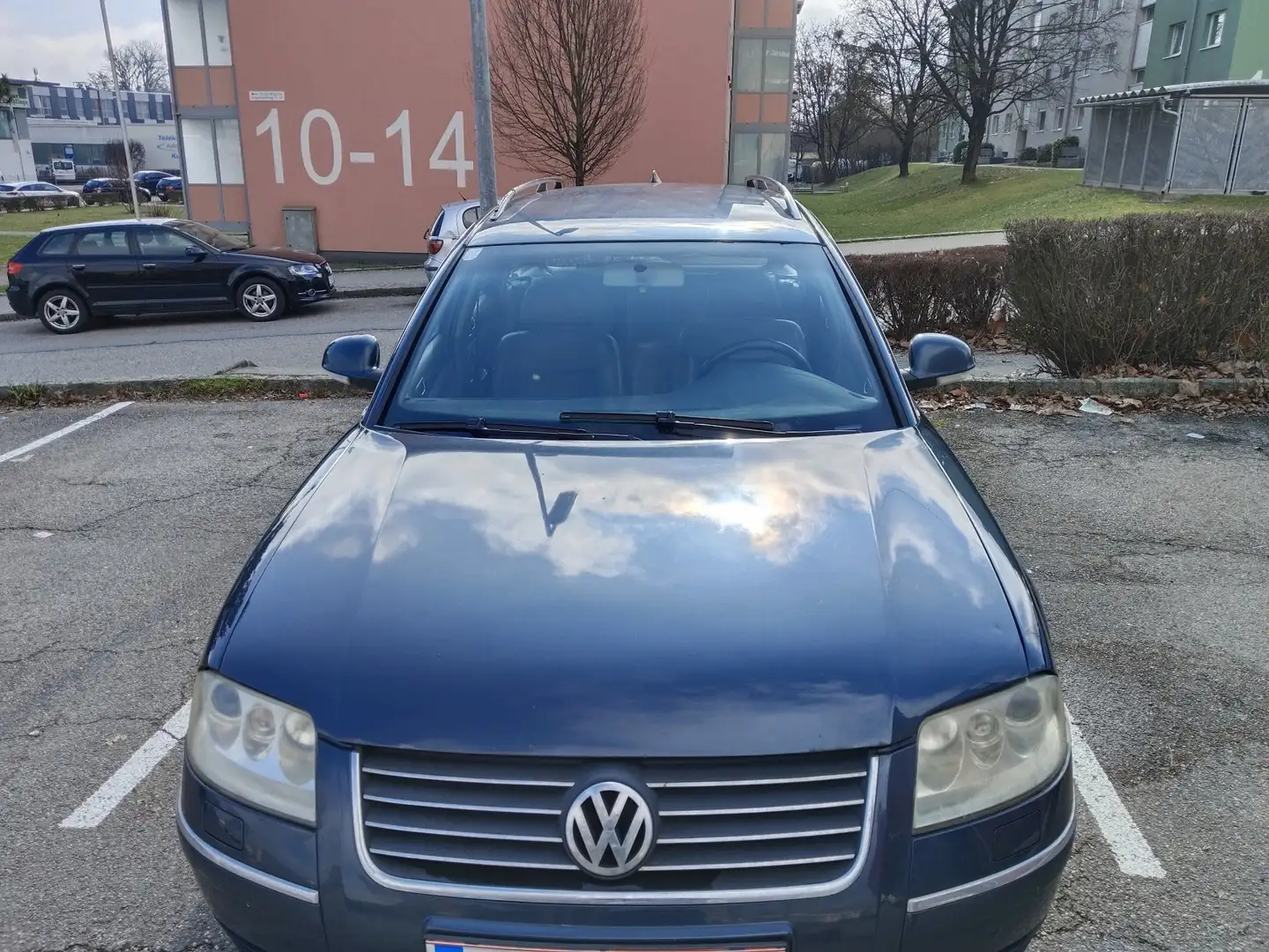 Volkswagen Passat 1,9 TDI Blau - 1