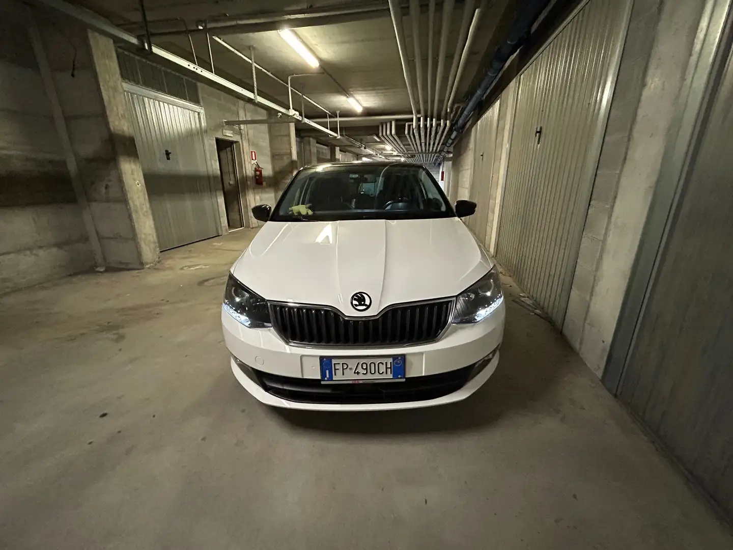 Skoda Fabia Fabia III 2015 Berlina1.0 tsi Twin Color White - 1