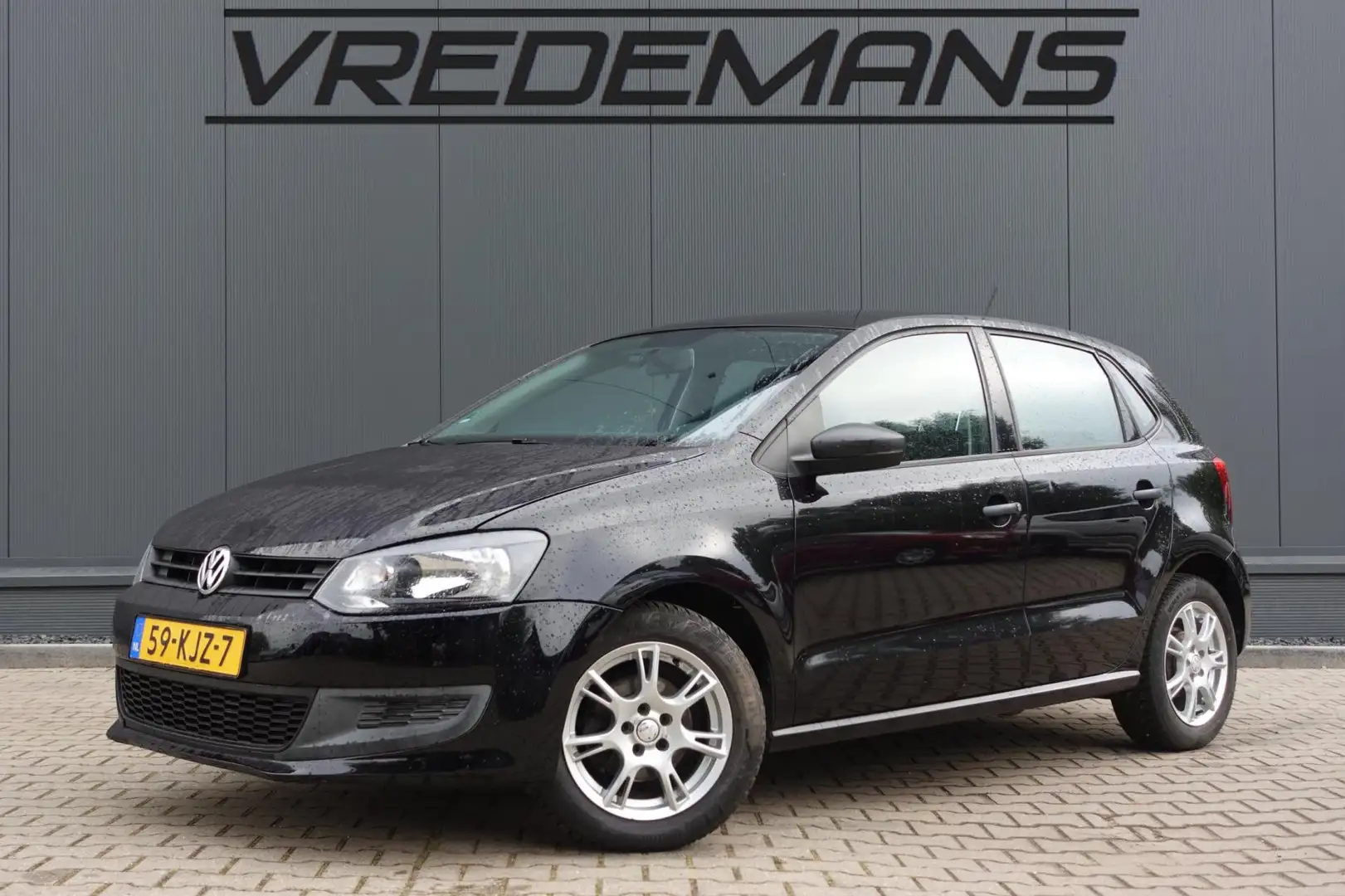 Volkswagen Polo 1.2 Easyline AIRCO Zwart - 1