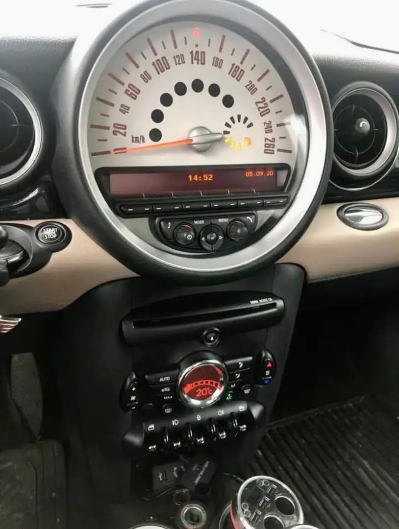 MINI Cooper D 50 Mayfair - 2