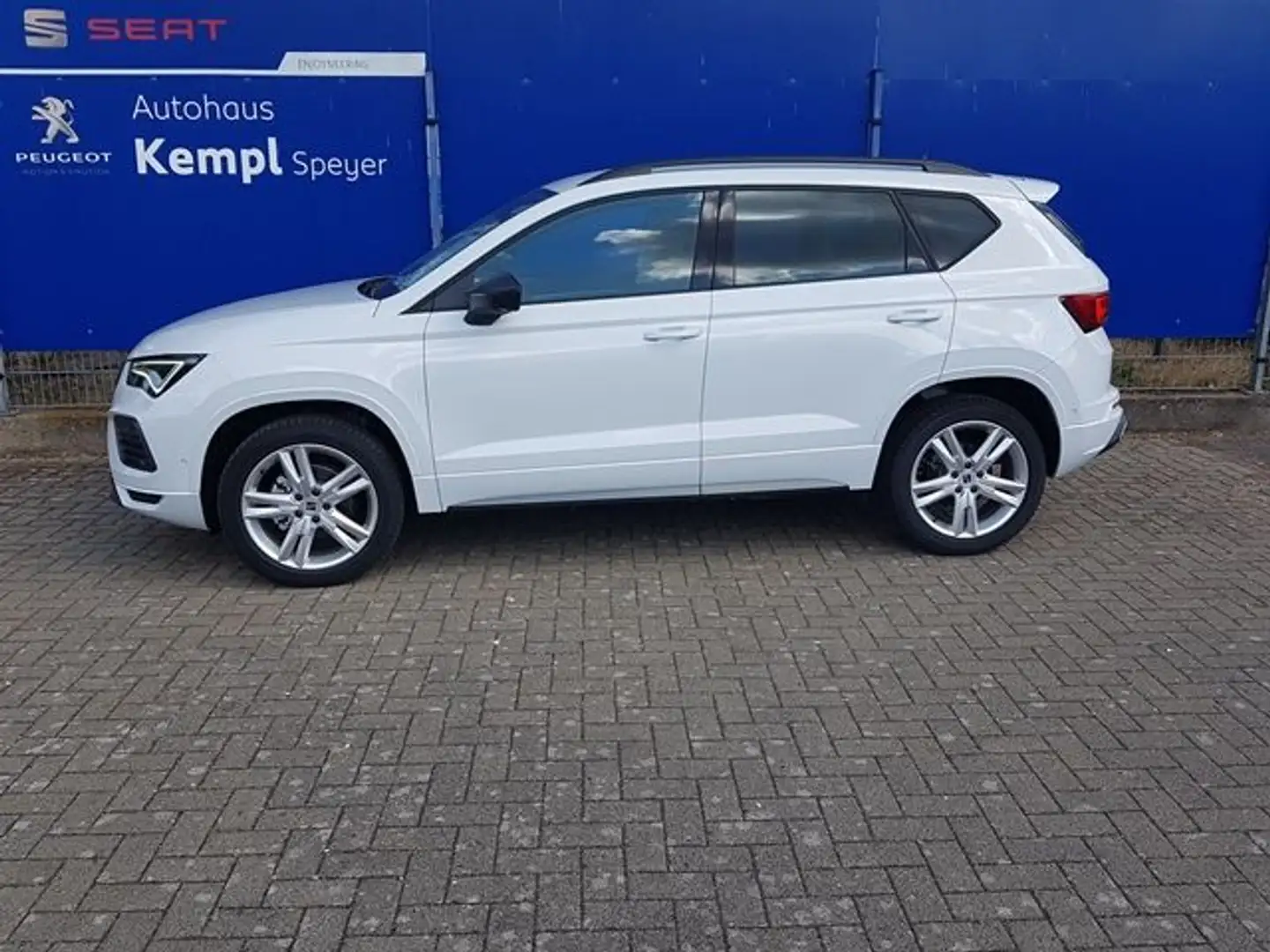 SEAT Ateca 1.5 TSI ACT OPF FR Weiß - 2
