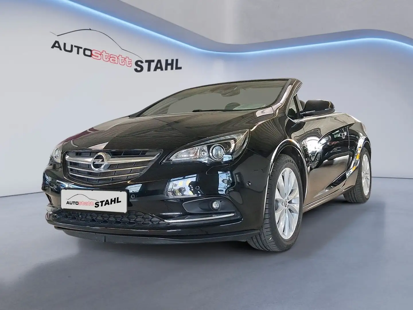 Opel Cascada Innovation Schwarz - 1