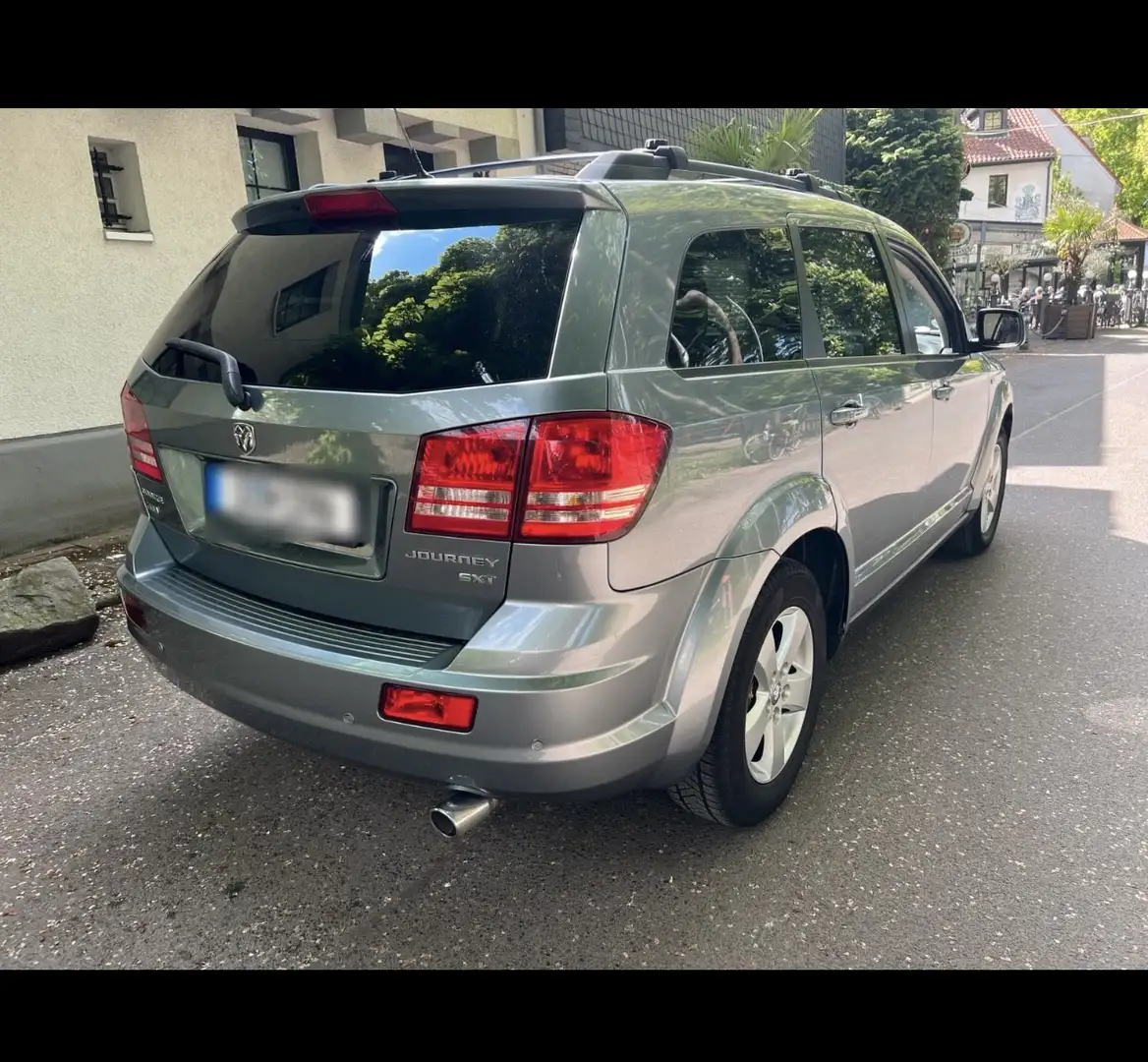 Dodge Journey SXT - 2