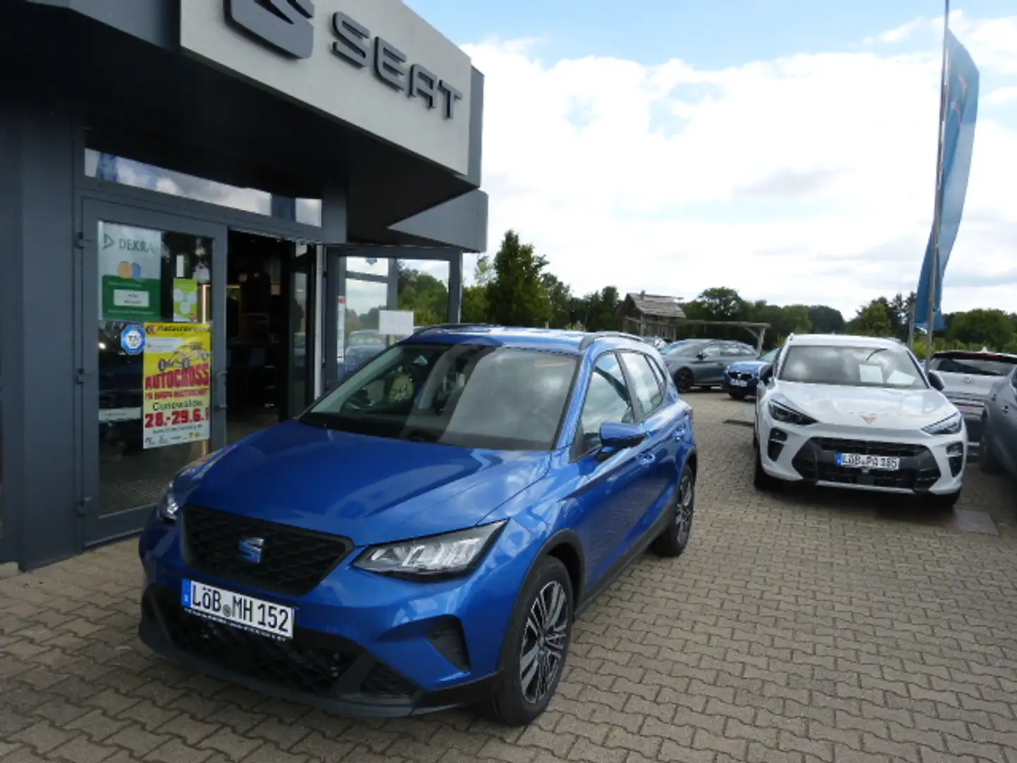 SEAT Arona Style Arona Style Edition 1.0 TSI 116 PS Bleu - 1
