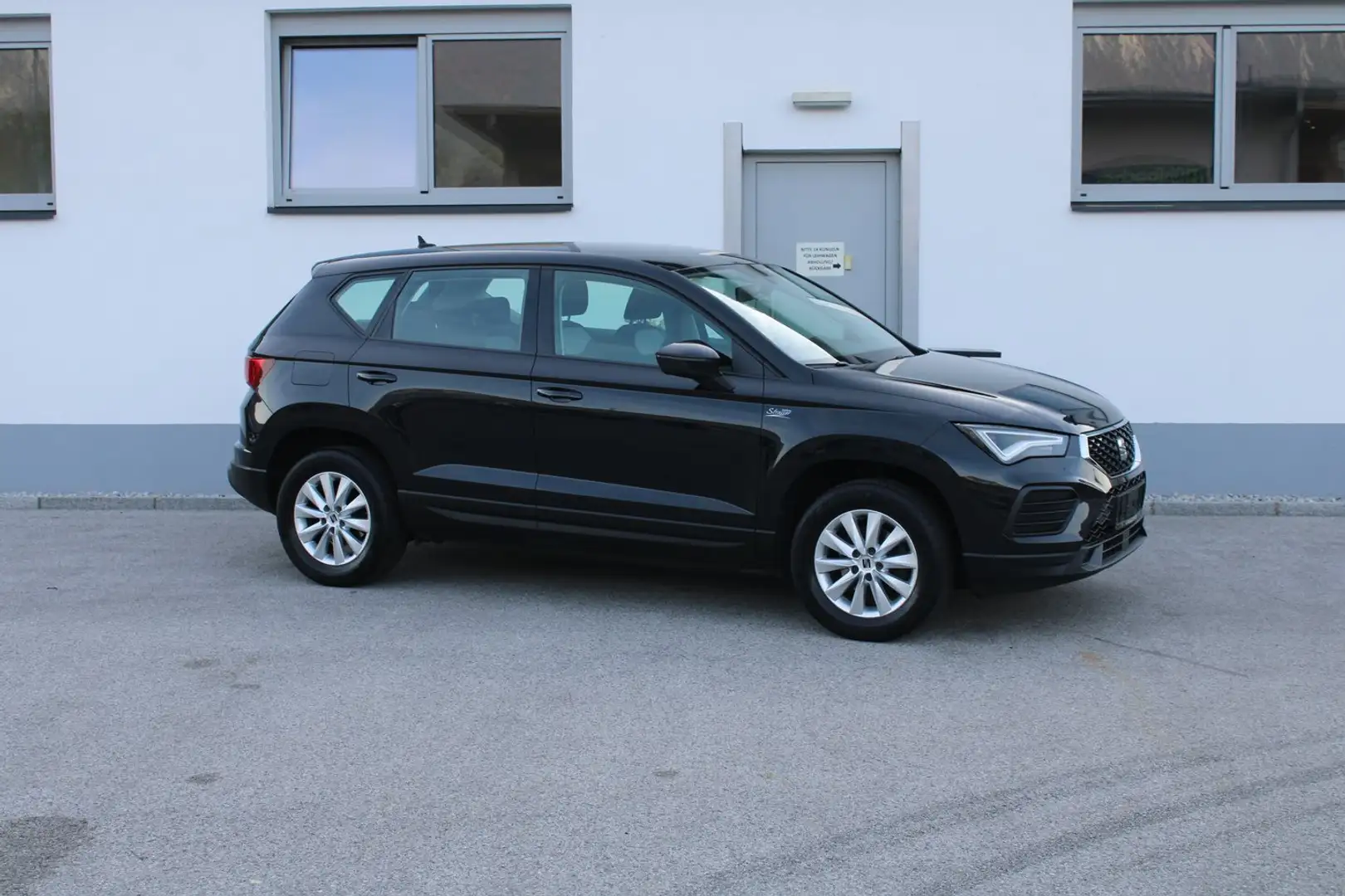 SEAT Ateca Reference 1.0 TSI Schwarz - 1