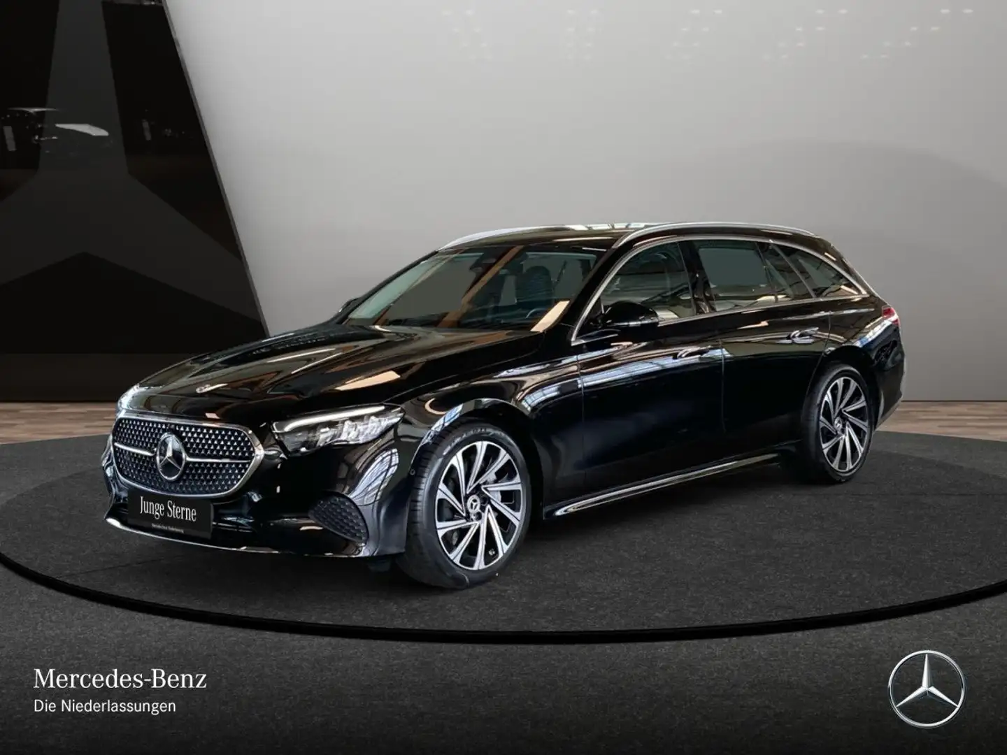 Mercedes-Benz E 300 de T Avantgarde Distr. LED Kamera Totwinkel Negro - 2