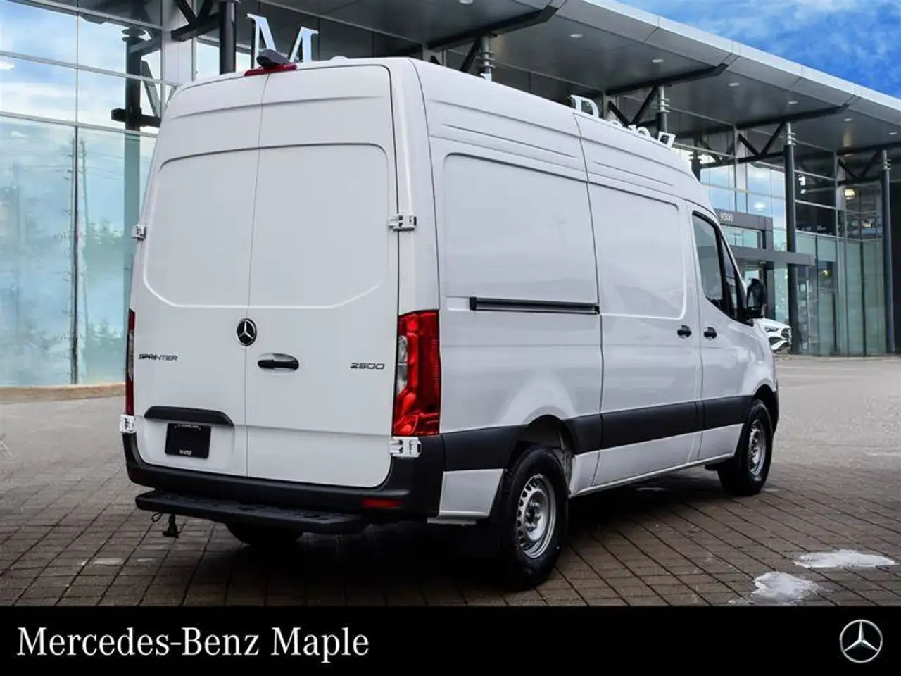 Mercedes-Benz Sprinter снимка Mercedes-Benz Sprinter