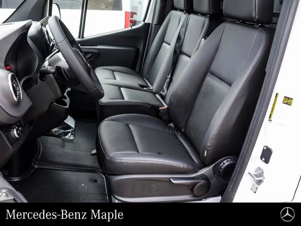 Mercedes-Benz Sprinter снимка Mercedes-Benz Sprinter