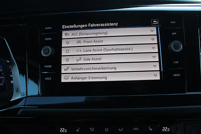 Volkswagen T6.1 Multivan Highline 2,0 TDI DSG Virtual Cockpit AHK RFK AC... Ansicht 14