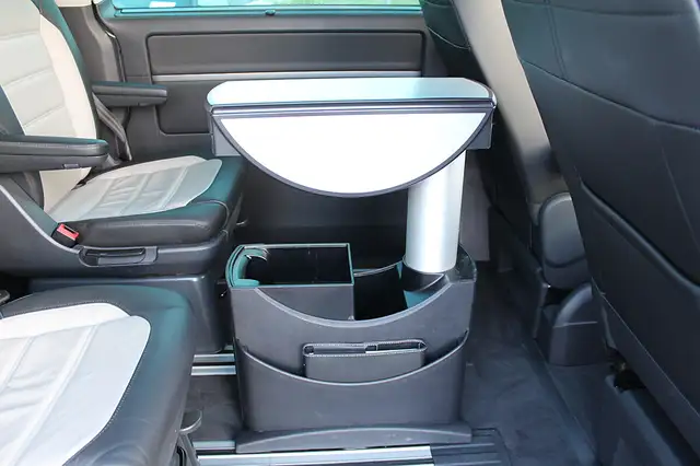 Volkswagen T6.1 Multivan Highline 2,0 TDI DSG Virtual Cockpit AHK RFK AC... Ansicht 26
