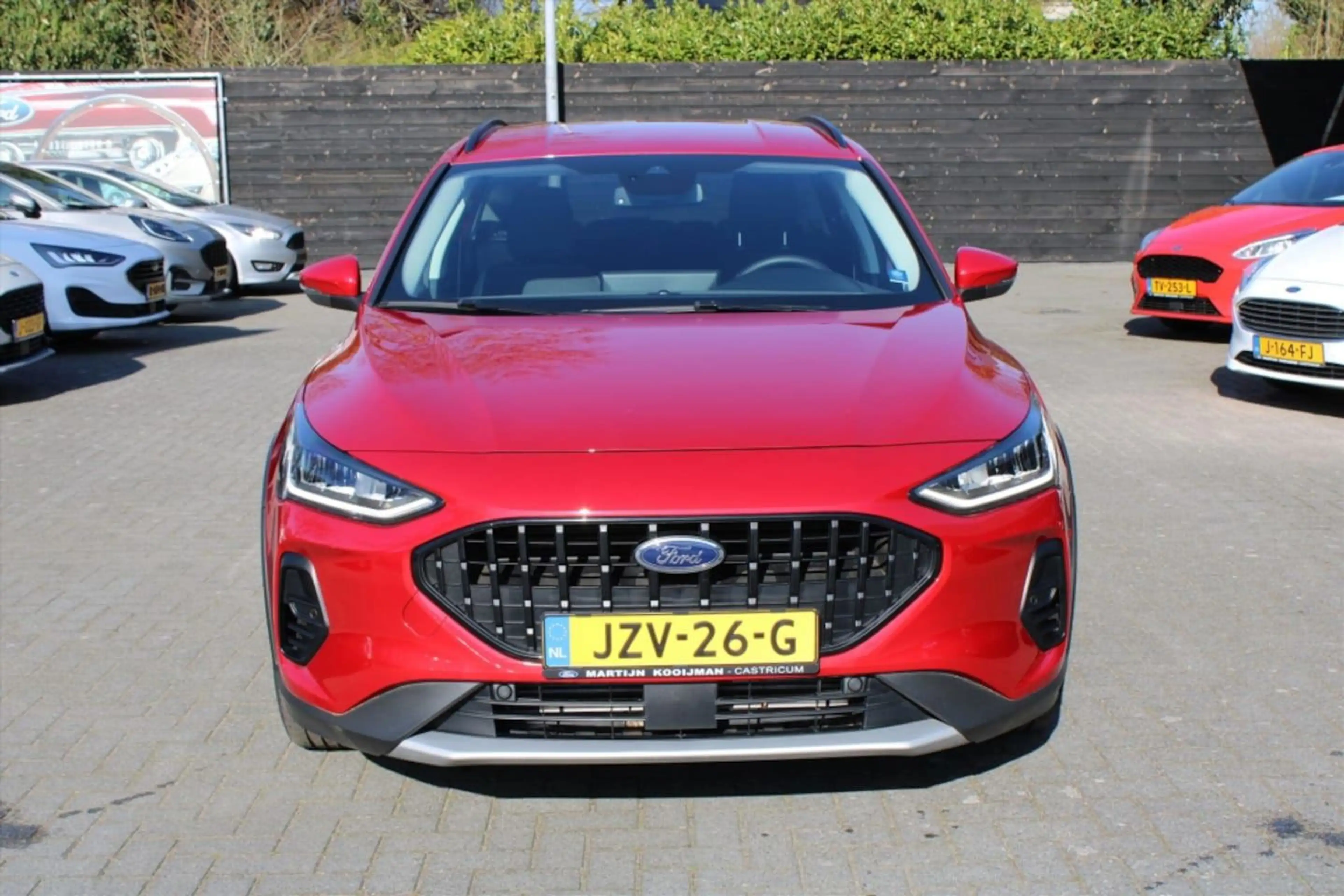 Ford Focus Wagon 1.0 EcoBoost Hybrid ST Line X — photo 4