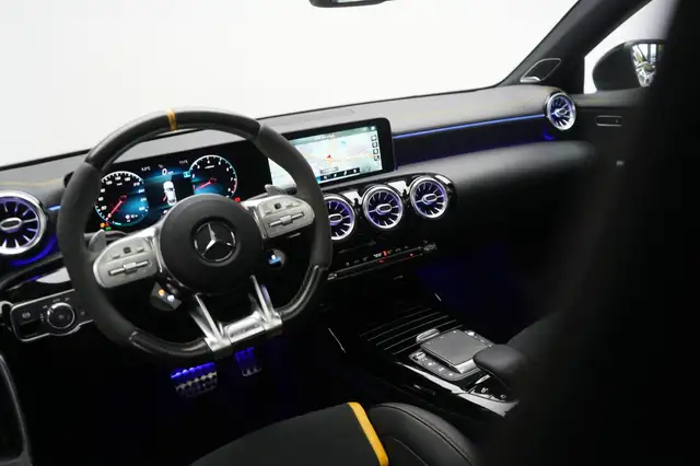Mercedes-Benz Cla Class view 11