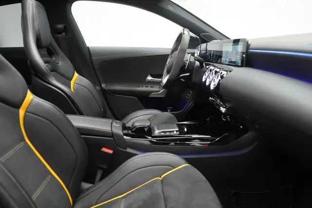 Mercedes-Benz Cla Class view 6