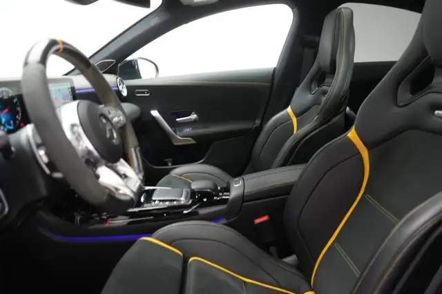 Mercedes-Benz Cla Class view 9