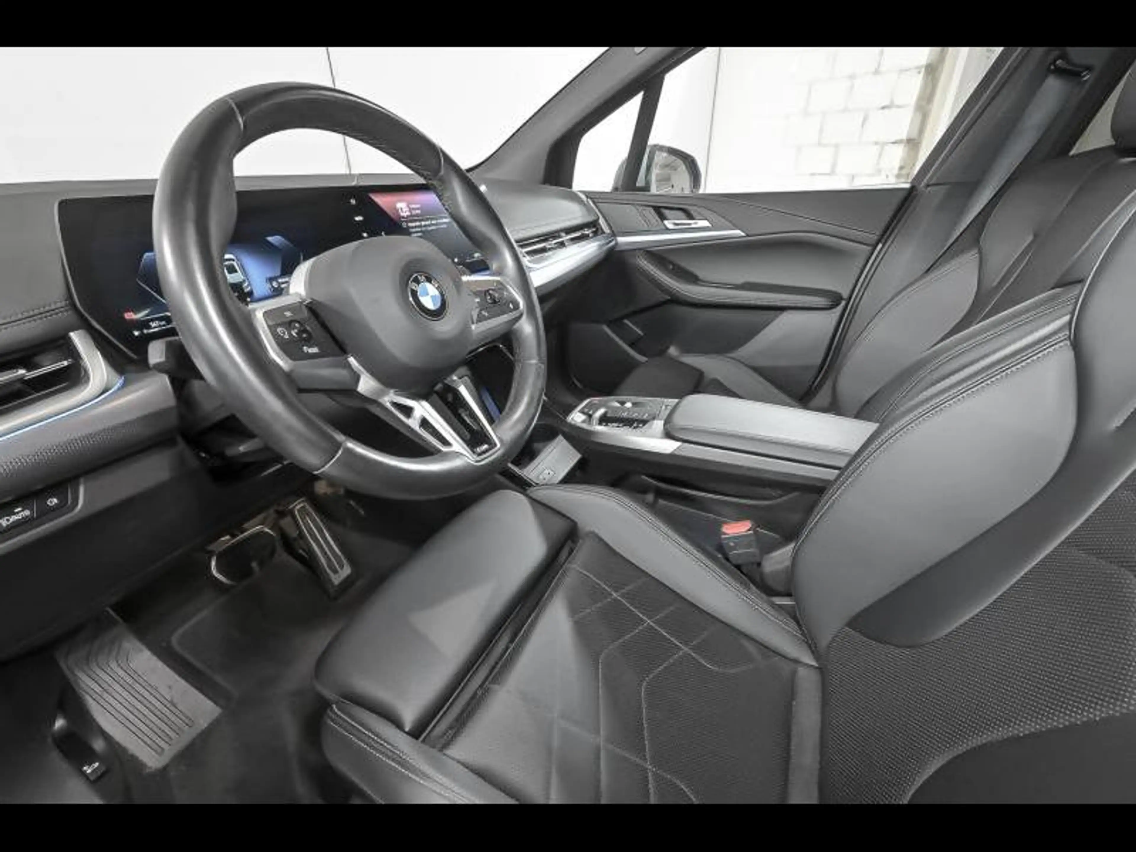 BMW 216 216i Active Tourer — photo 6