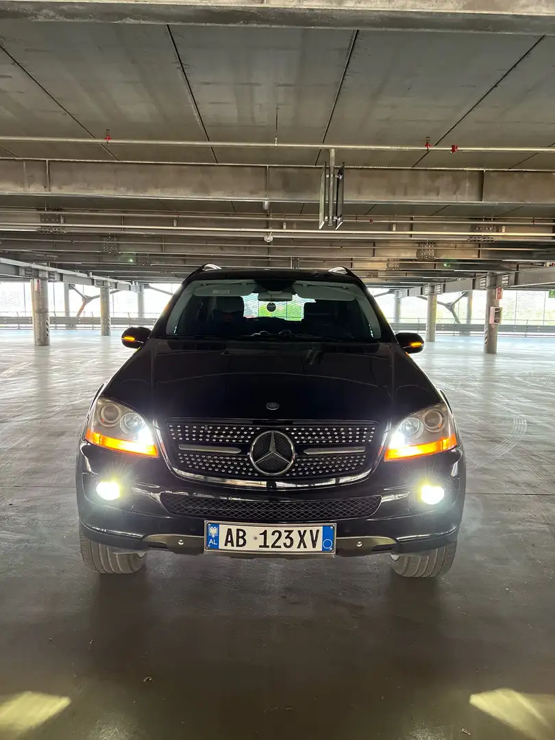 Mercedes-Benz ML 320 cdi Chrome auto Noir - 1