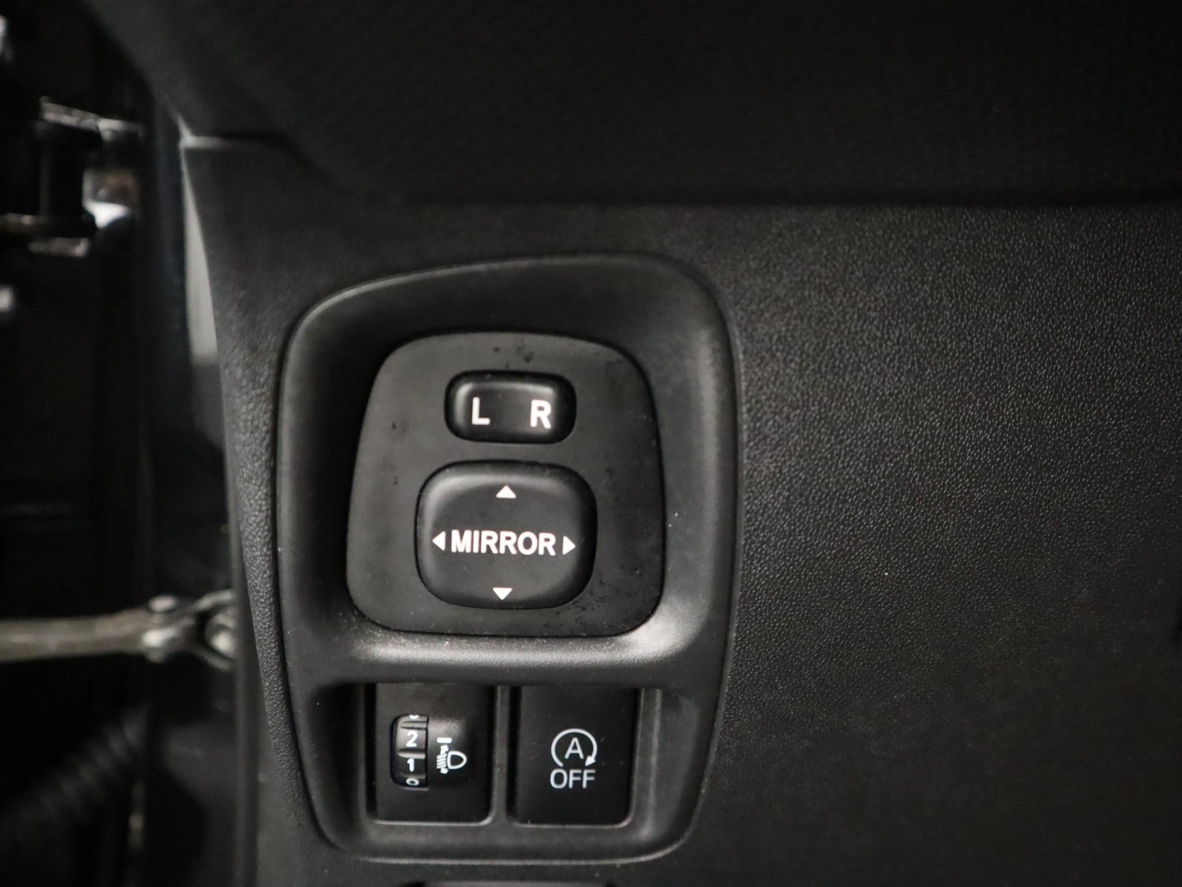 Citroen C1 1.0 VTi Feel AIRCO / BLUETOOTH / ELEK RAMEN / NL-A — photo 28