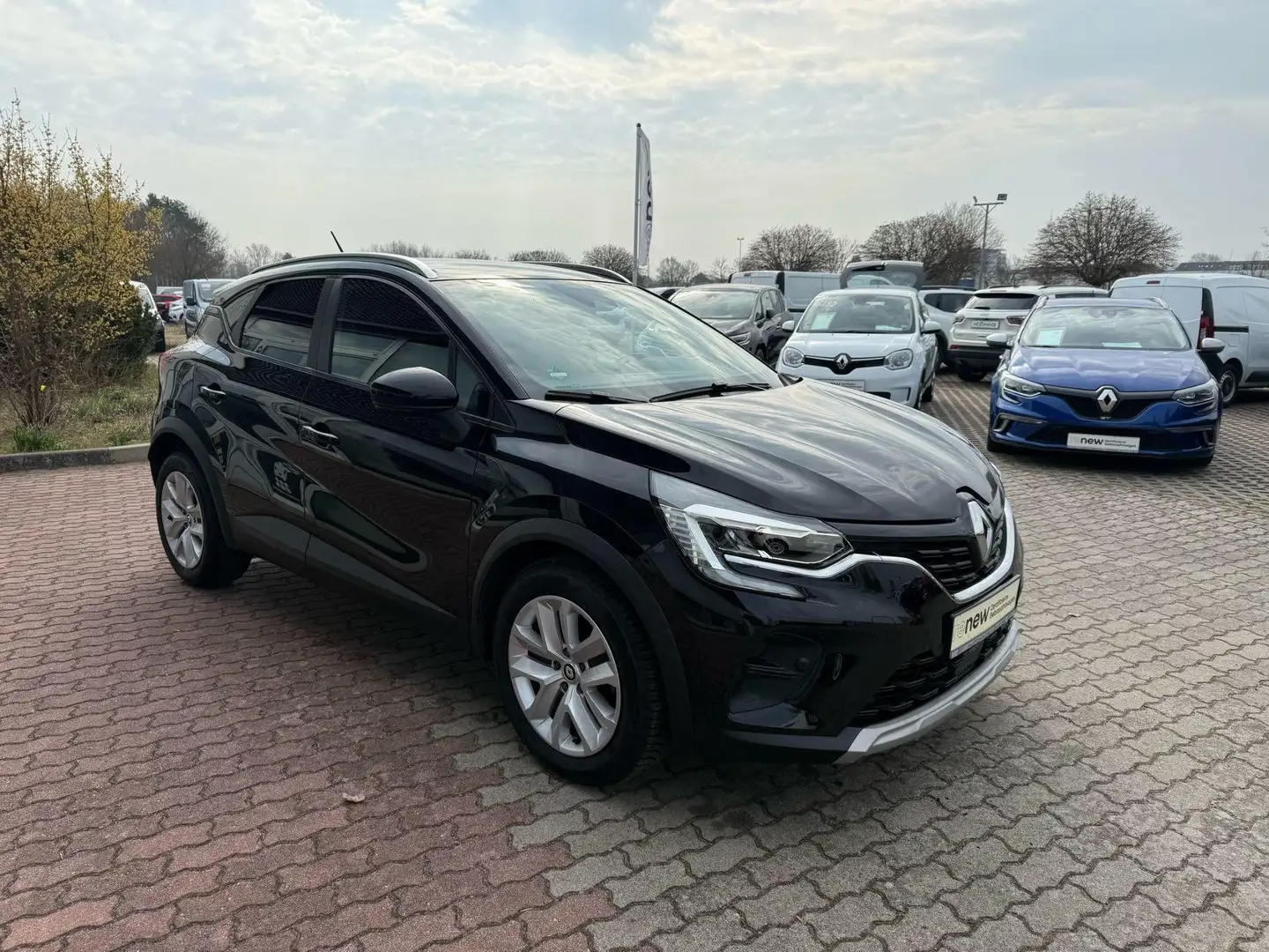 Renault Captur ZEN 140 PS Automatik LED Tempomat Schwarz - 2