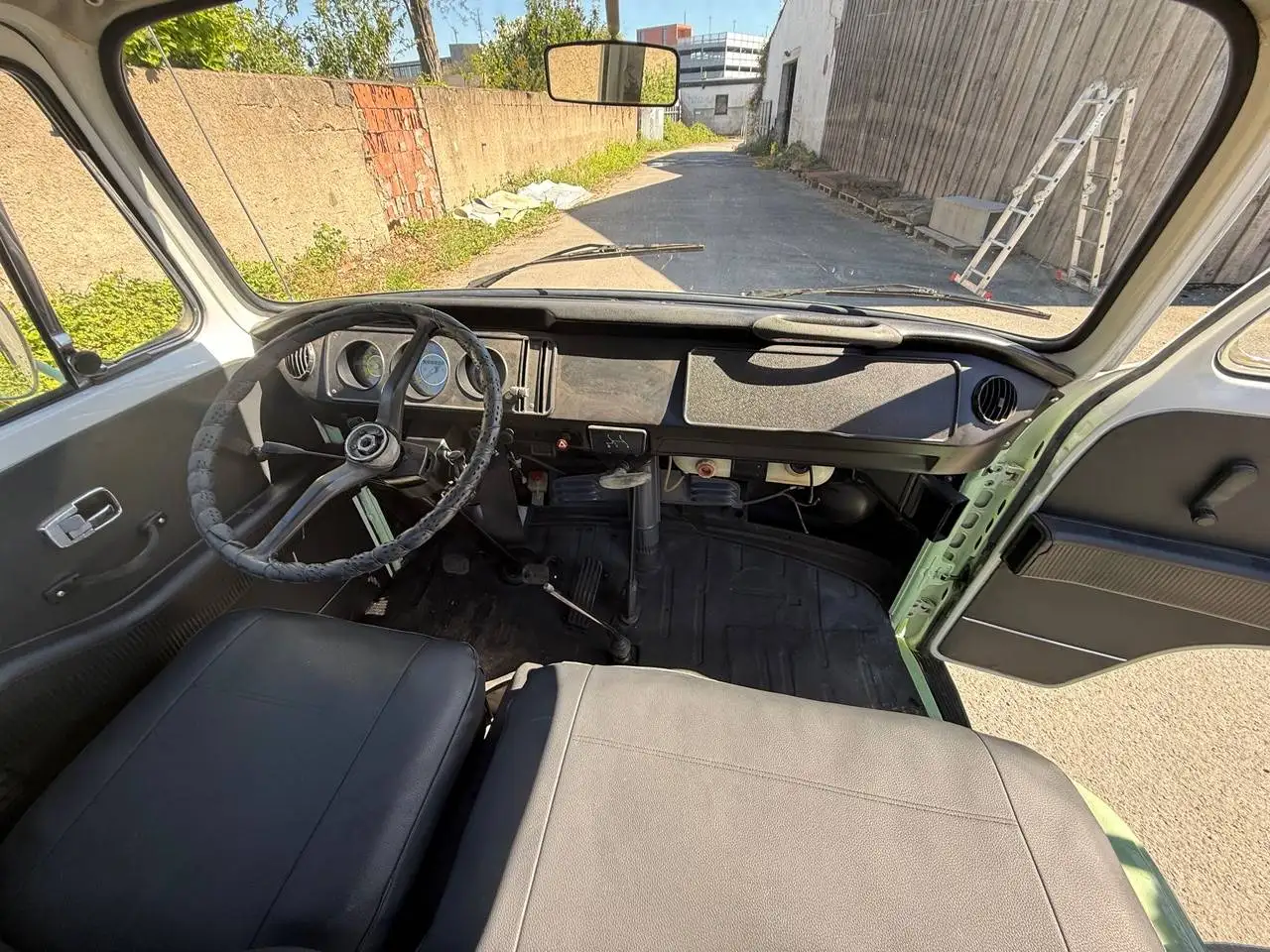 Volkswagen T2 Bus/Billi Typ 24 Bj1972 restauriert Oldie TOP, foto 12